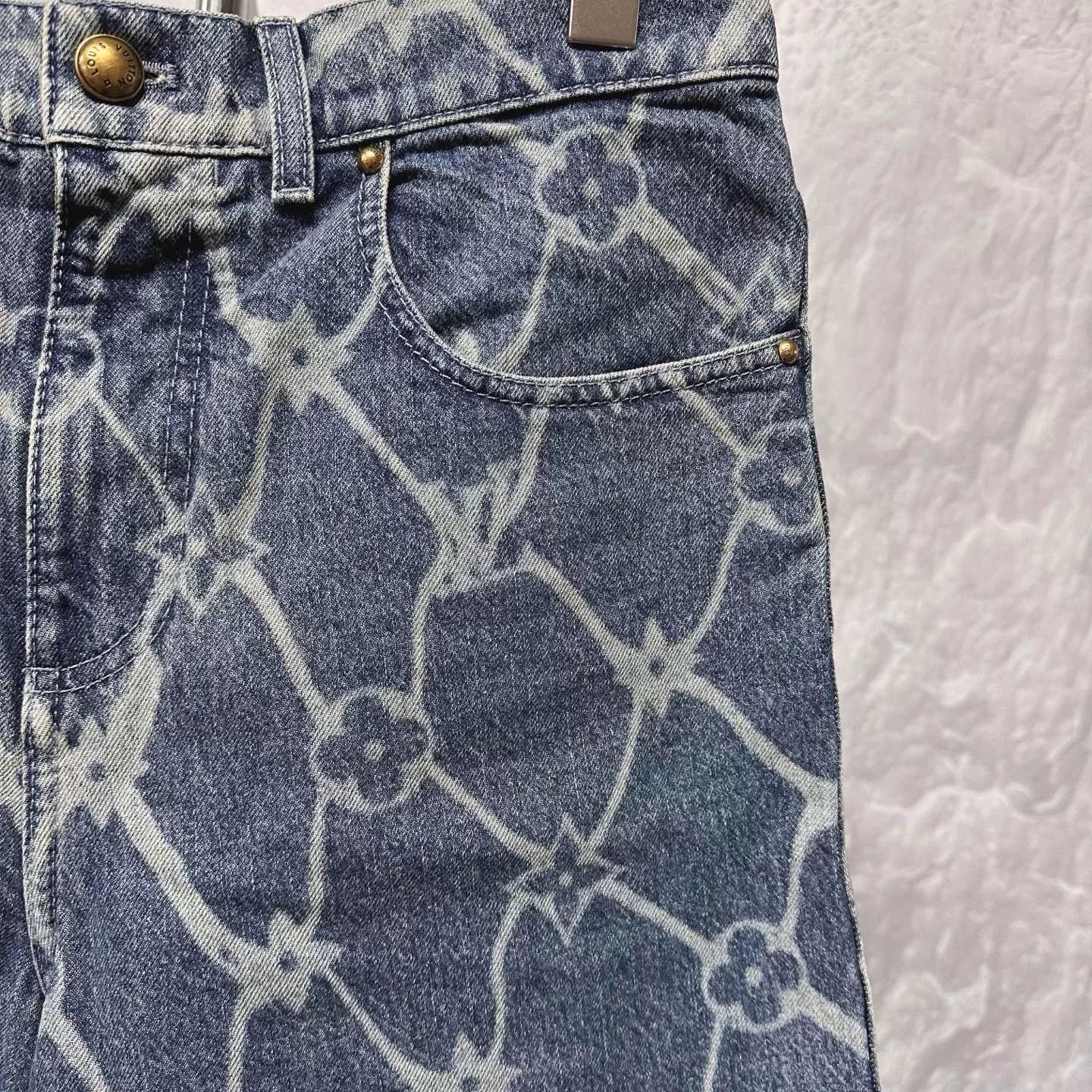 Louis Vuitton louis vuitton patterned denim shorts size 28 Size 28" / US 6 / IT 42 - 4 Thumbnail