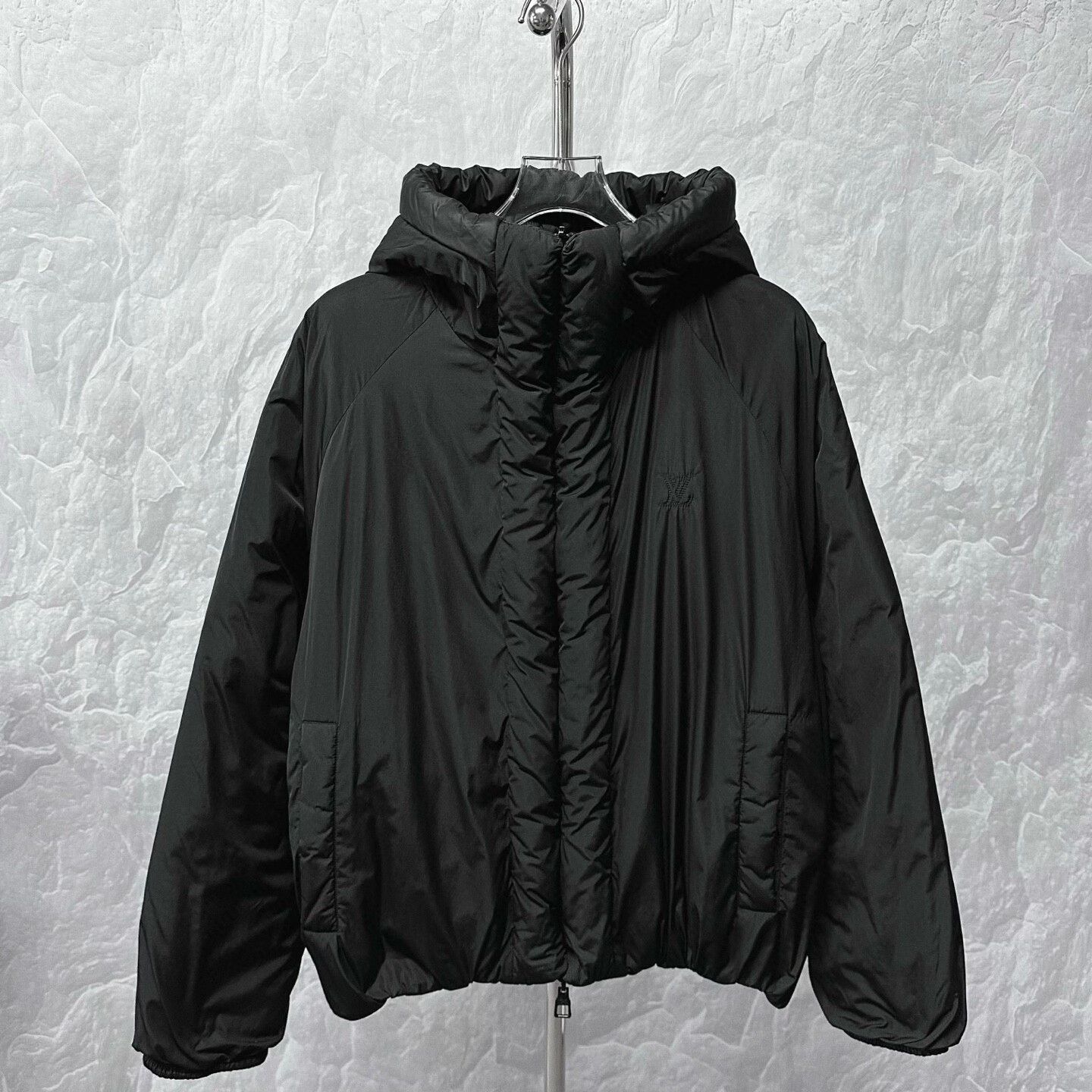 Louis Vuitton louis vuitton black reversible hooded jacket Size US L / EU 52-54 / 3 - 3 Thumbnail
