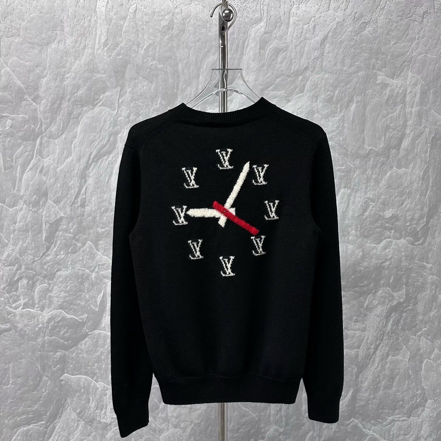 Louis Vuitton luxurious louis vuitton clock sweater black Size US S / EU 44-46 / 1 - 4 Thumbnail
