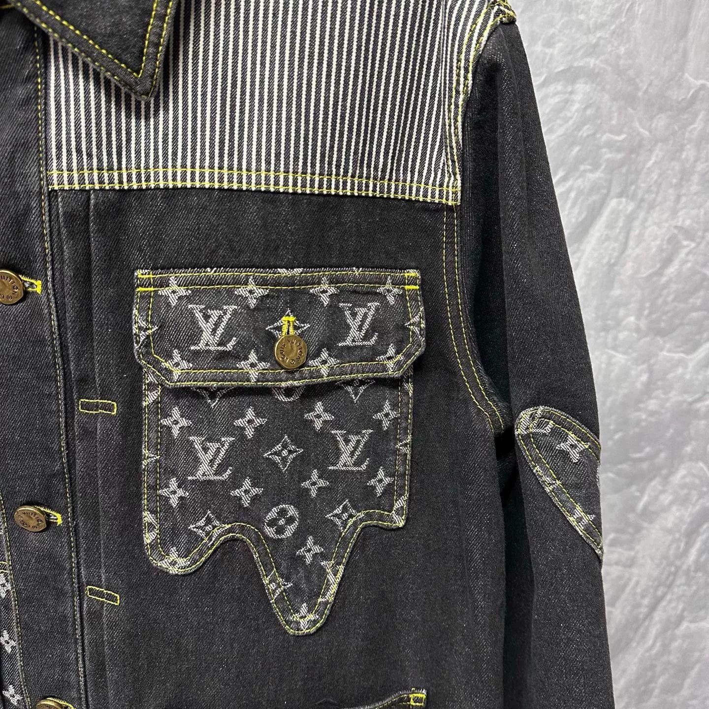 Louis Vuitton louis vuitton nigo deconstructed denim jacket Size US L / EU 52-54 / 3 - 4 Thumbnail