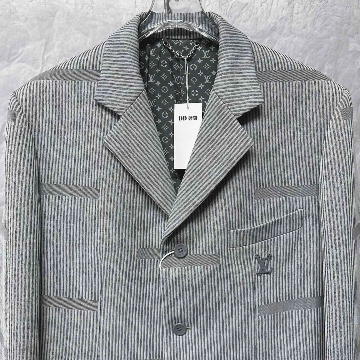 Louis Vuitton louis vuitton striped wool suit jacket Size US L / EU 52-54 / 3 - 2 Thumbnail