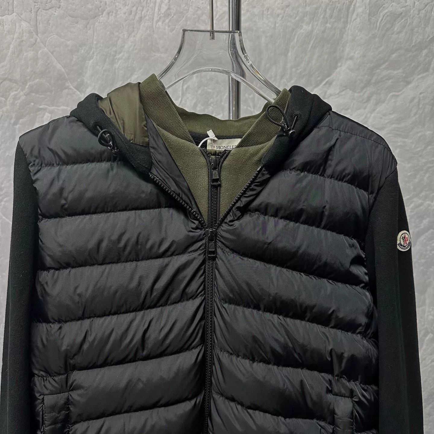 Moncler moncler hooded zip-up down jacket Size US M / EU 48-50 / 2 - 2 Thumbnail