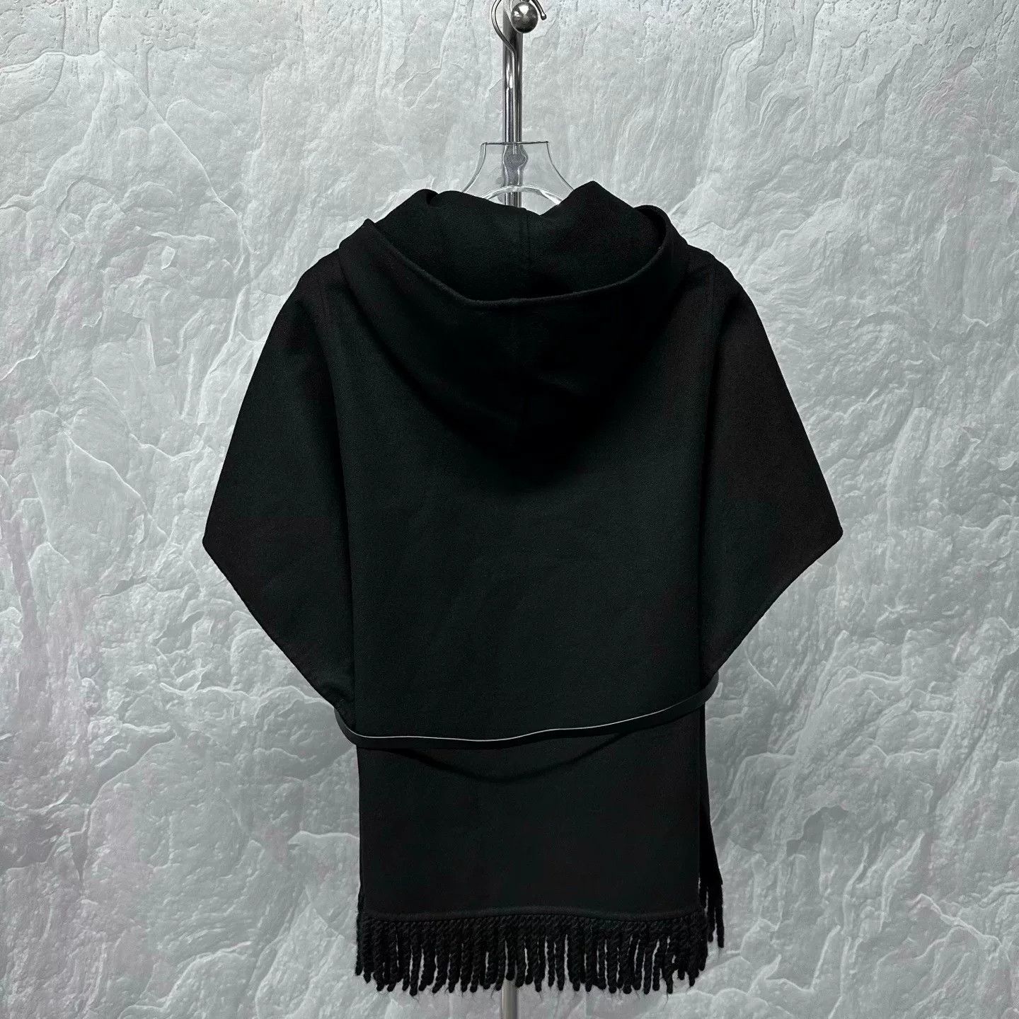 Dior black hooded wool cape by dior Size XS / US 0-2 / IT 36-38 - 4 Thumbnail