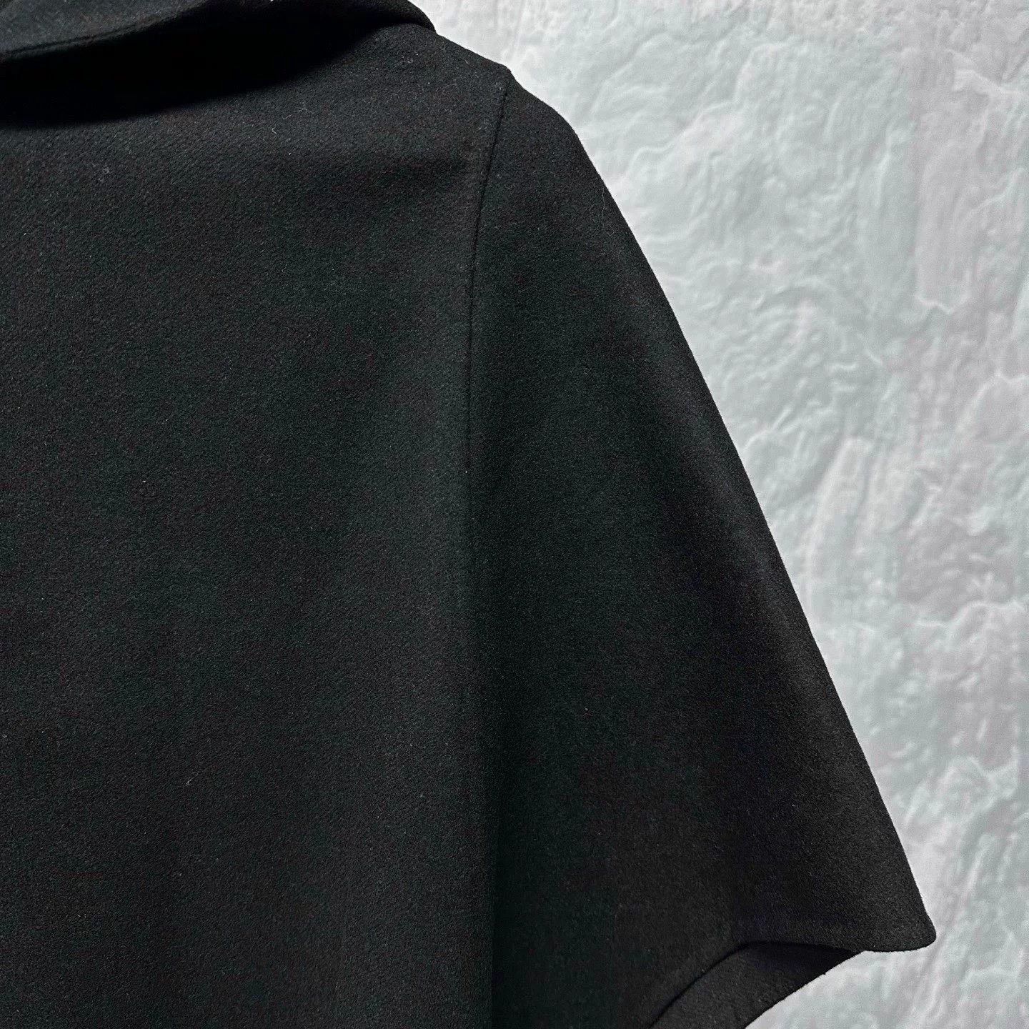 Dior black hooded wool cape by dior Size XS / US 0-2 / IT 36-38 - 3 Thumbnail