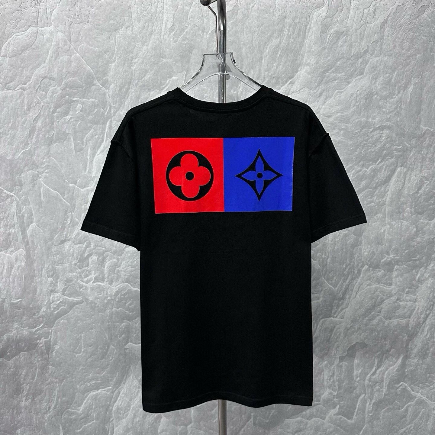 Louis Vuitton louis vuitton piano print short sleeve t-shirt Size US XL / EU 56 / 4 - 4 Thumbnail