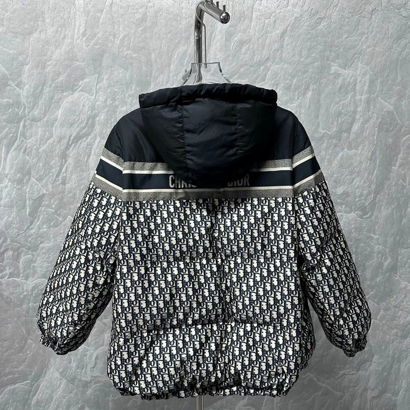 Dior dior reversible hooded zip jacket size s Size S / US 4 / IT 40 - 2 Thumbnail