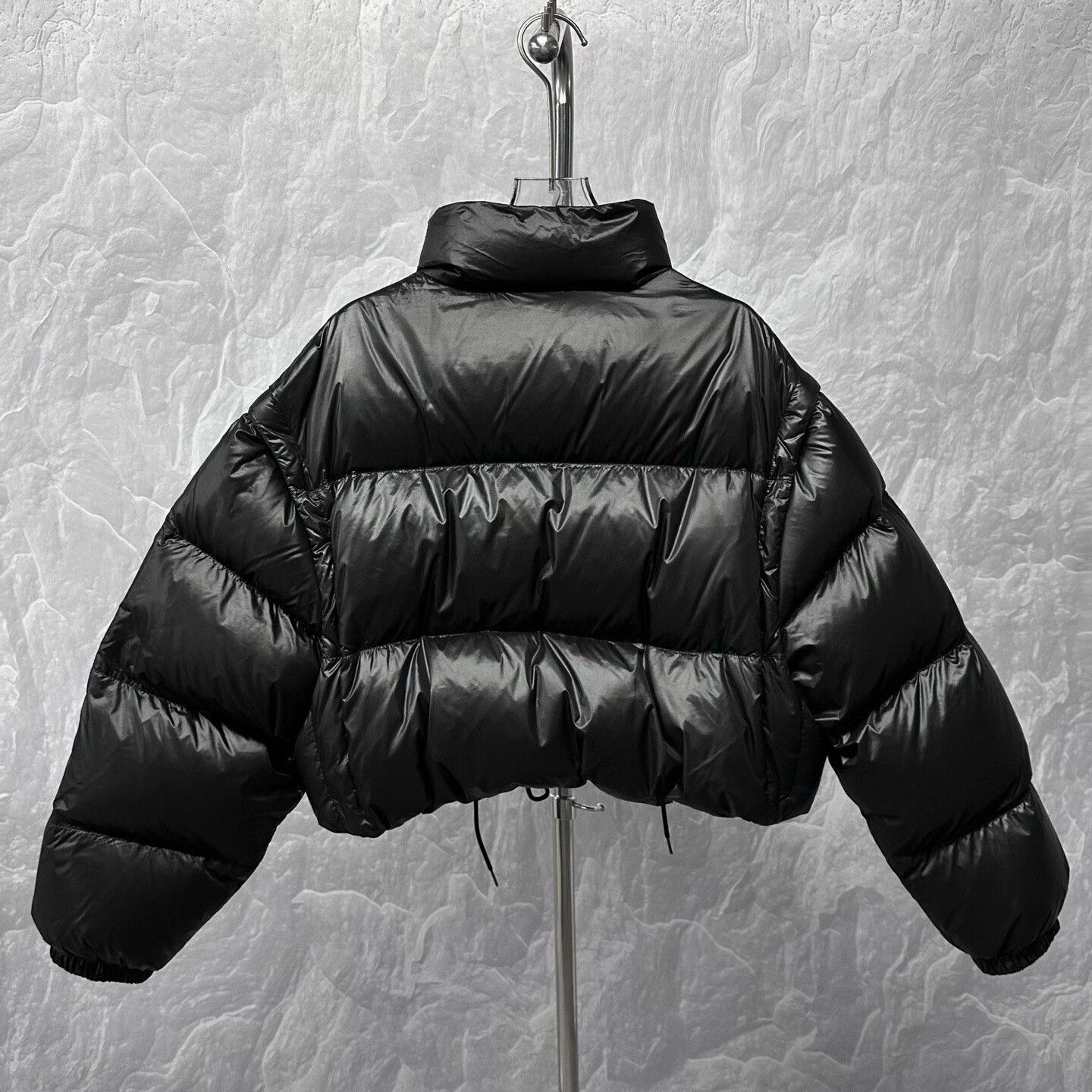 Prada prada detachable sleeve puffer coat Size L / US 10 / IT 46 - 4 Thumbnail