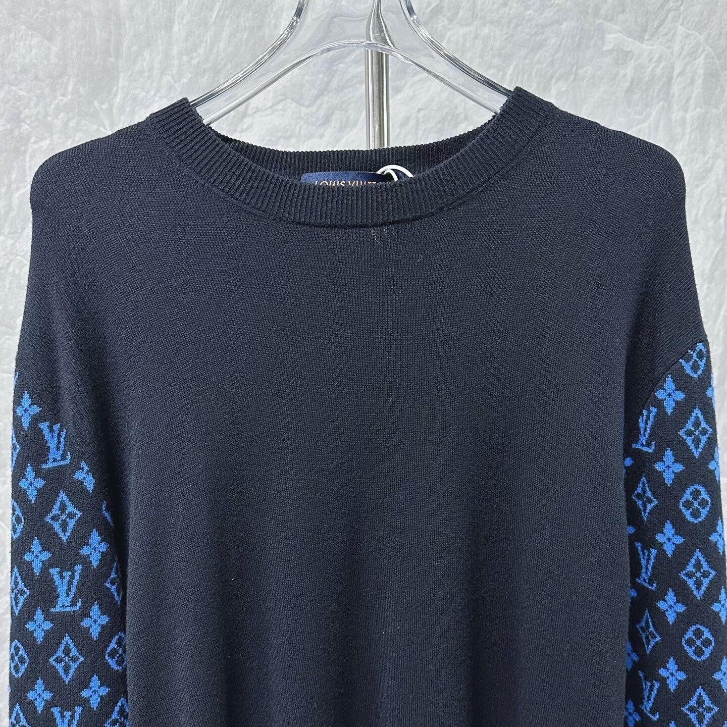 Louis Vuitton louis vuitton monogram sleeve sweater Size L / US 10 / IT 46 - 2 Thumbnail