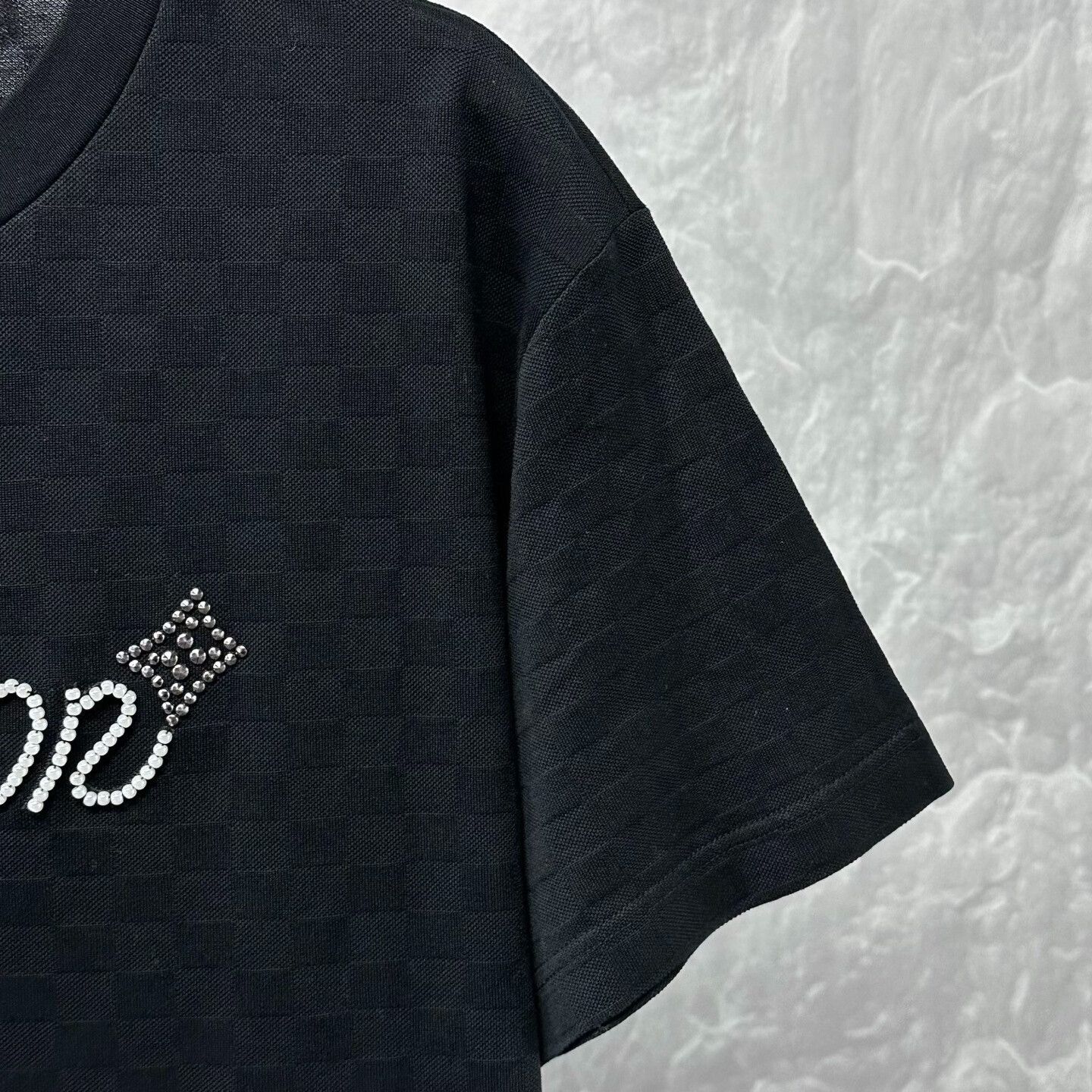 Louis Vuitton louis vuitton nigo logo short sleeve t-shirt Size US S / EU 44-46 / 1 - 3 Thumbnail