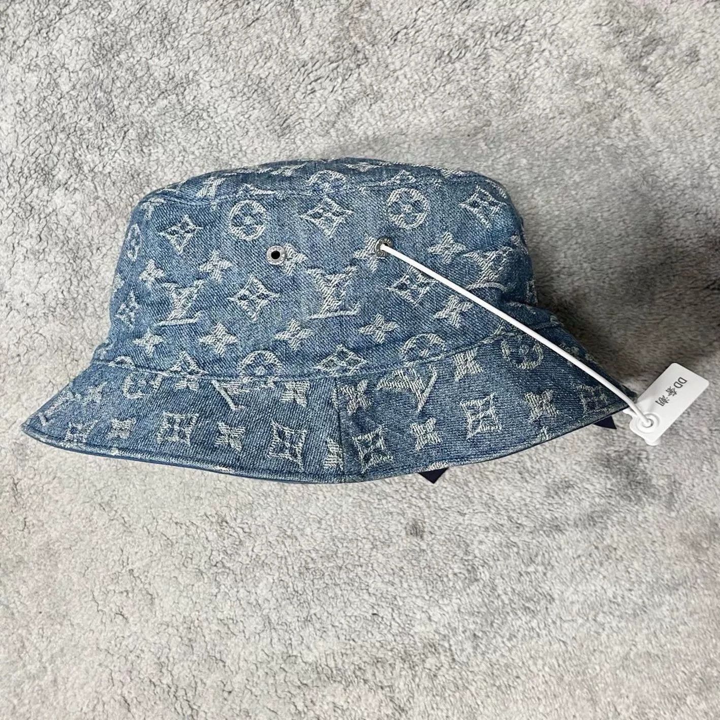 Louis Vuitton louis vuitton logo embroidered bucket hat Size ONE SIZE - 2 Thumbnail