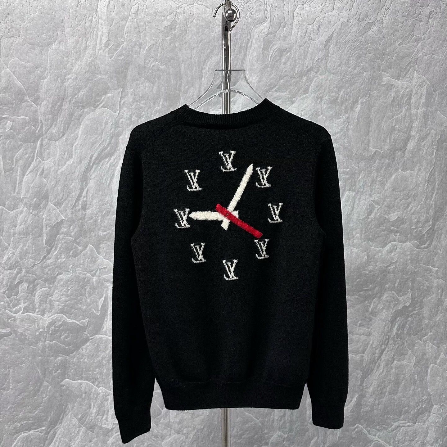 Louis Vuitton louis vuitton clock knit sweater in black Size US S / EU 44-46 / 1 - 4 Thumbnail