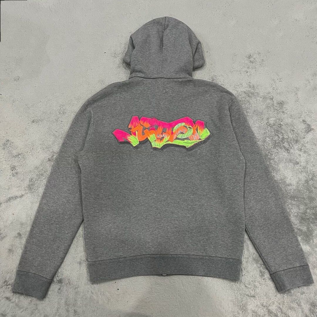 Louis Vuitton louis vuitton 3d graffiti hooded jacket Size US L / EU 52-54 / 3 - 2 Thumbnail