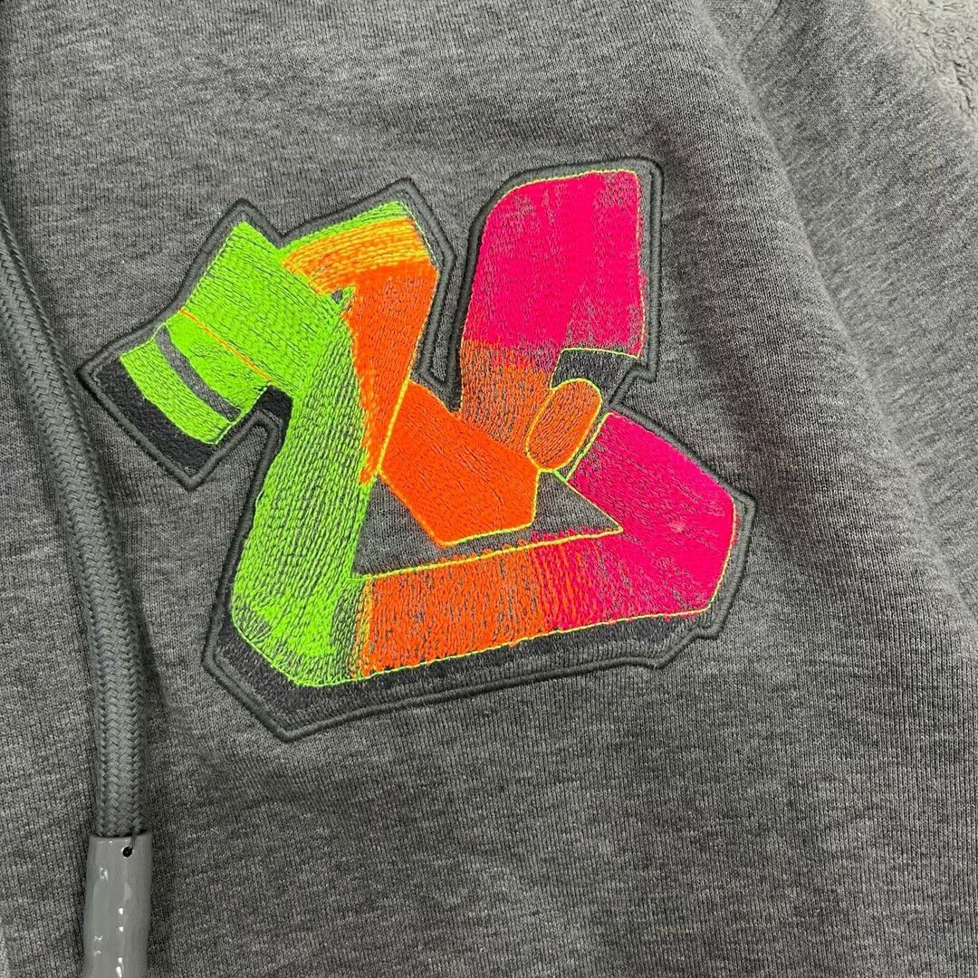 Louis Vuitton louis vuitton 3d graffiti hooded jacket Size US L / EU 52-54 / 3 - 4 Thumbnail