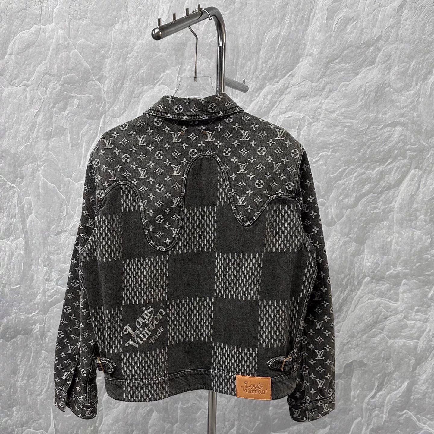 Louis Vuitton louis vuitton nigo denim jacket Size US L / EU 52-54 / 3 - 4 Thumbnail