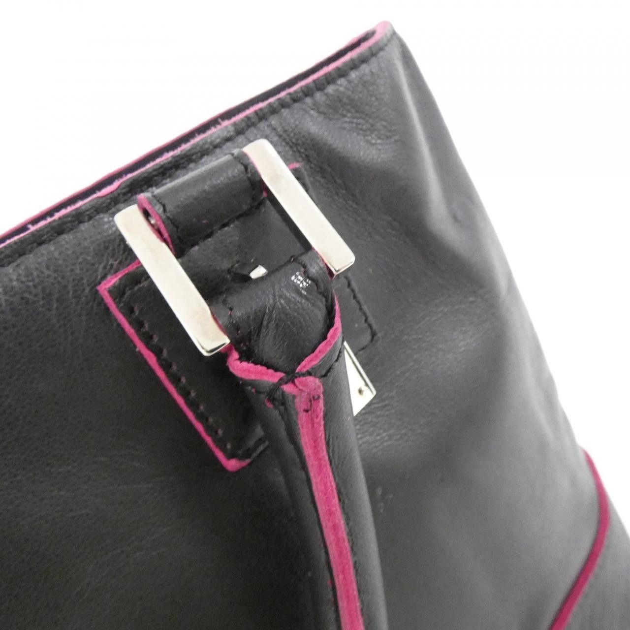 Loewe Loewe Loewe Amazona Leather Bag Leather Handbag DUTY FREE for USA Size ONE SIZE - 8 Thumbnail