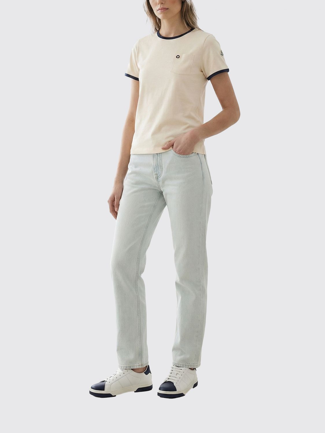 Moncler Moncler T-Shirt Woman White Size XL / US 12-14 / IT 48-50 - 2 Thumbnail