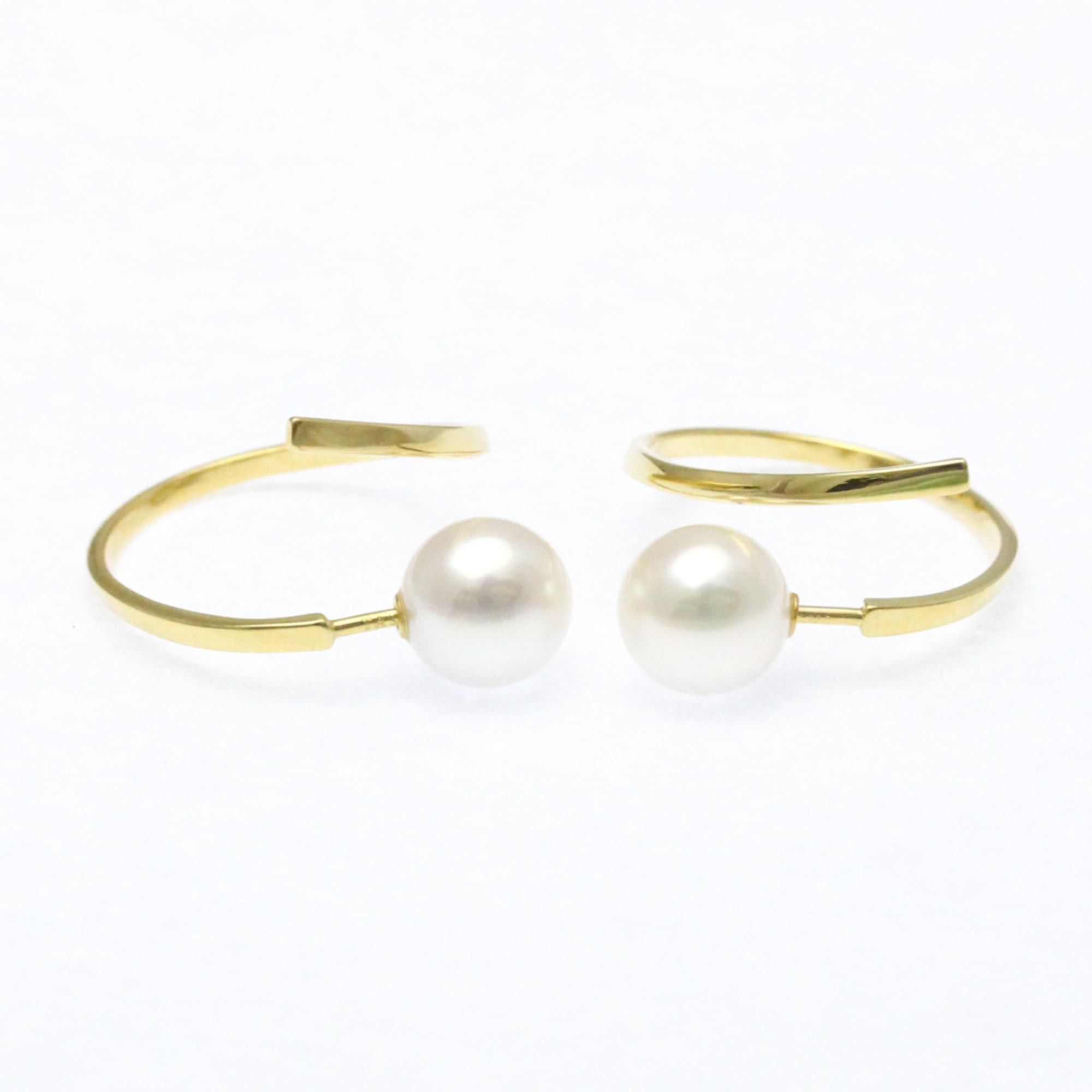 Other Tasaki A Fine Balance Pearl Earrings Pearl Yellow Gold (18K) Hoop Earrings Gold Size ONE SIZE - 2 Thumbnail