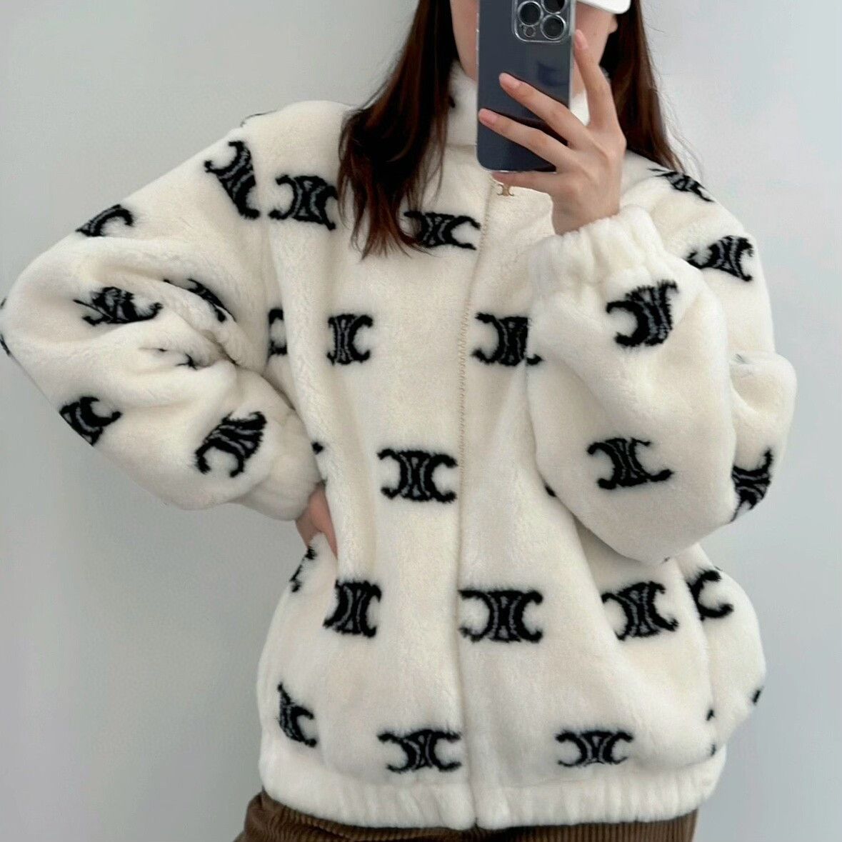 Celine celine printed teddy coat in size small Size S / US 4 / IT 40 - 6 Thumbnail