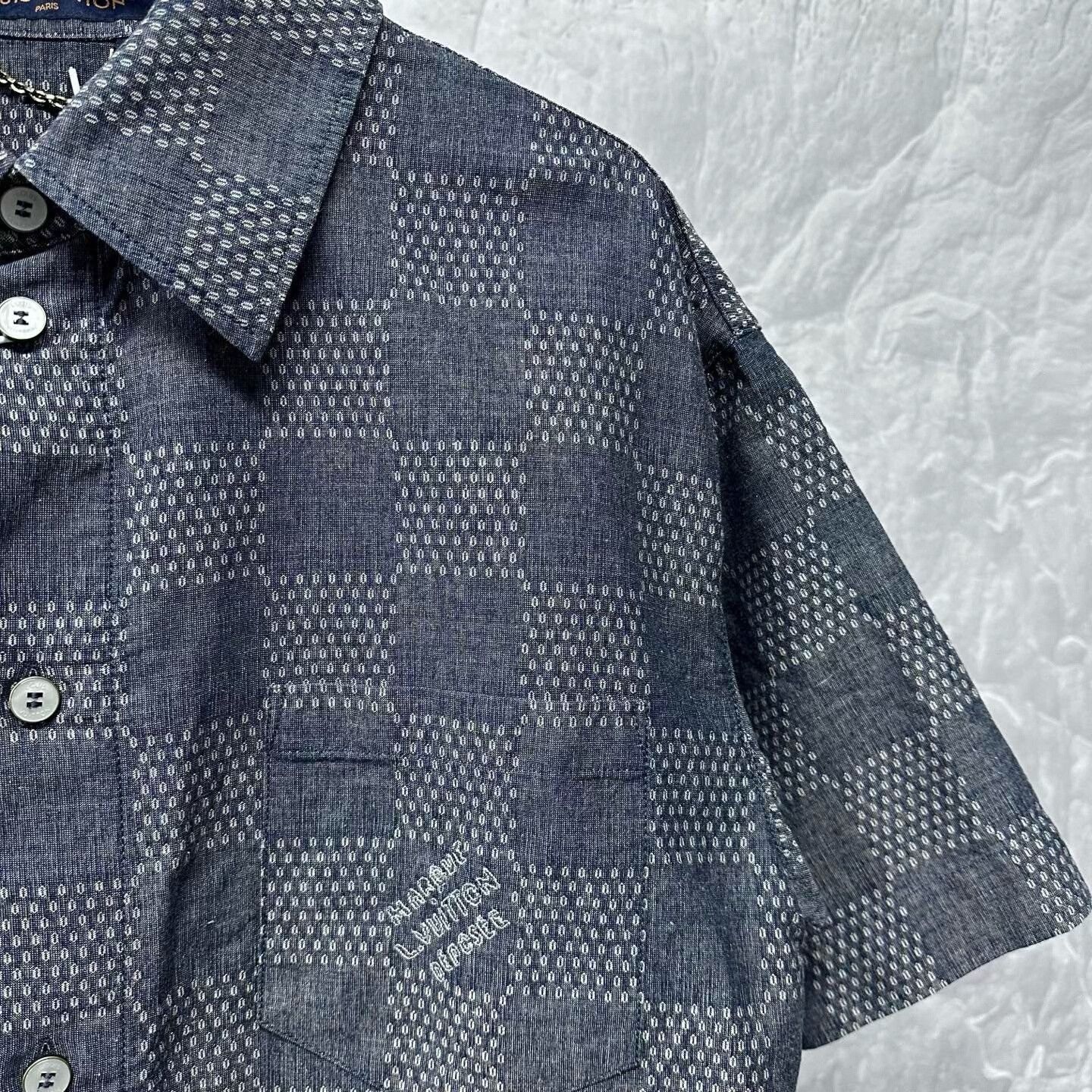 Louis Vuitton Louis Vuitton LV Checkerboard Short Sleeve Shirt Size US M / EU 48-50 / 2 - 3 Thumbnail