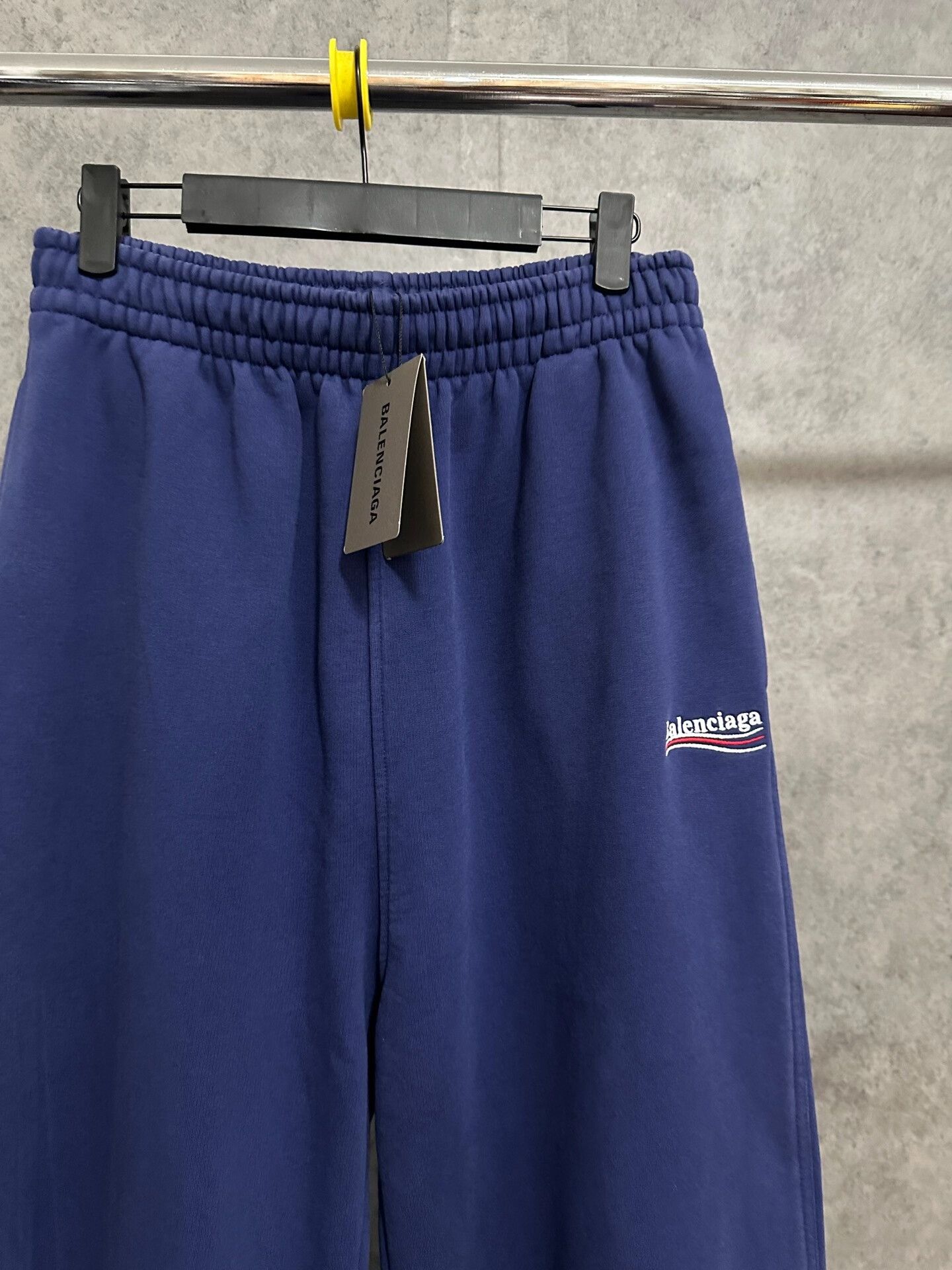 Balenciaga balenciaga embroidered casual pants for men Size US 35 - 2 Thumbnail