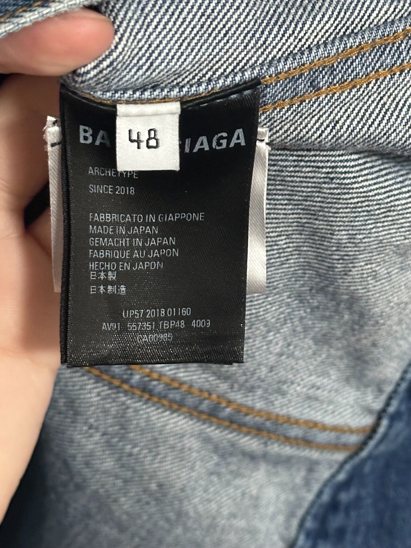 Balenciaga balenciaga denim jacket with logo detail Size US L / EU 52-54 / 3 - 3 Thumbnail
