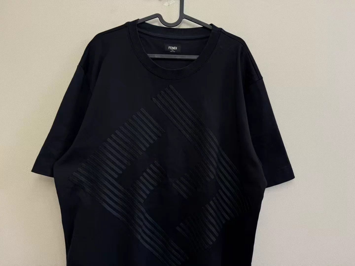 Fendi fendi black ff logo short sleeve shirt Size US XL / EU 56 / 4 - 2 Thumbnail