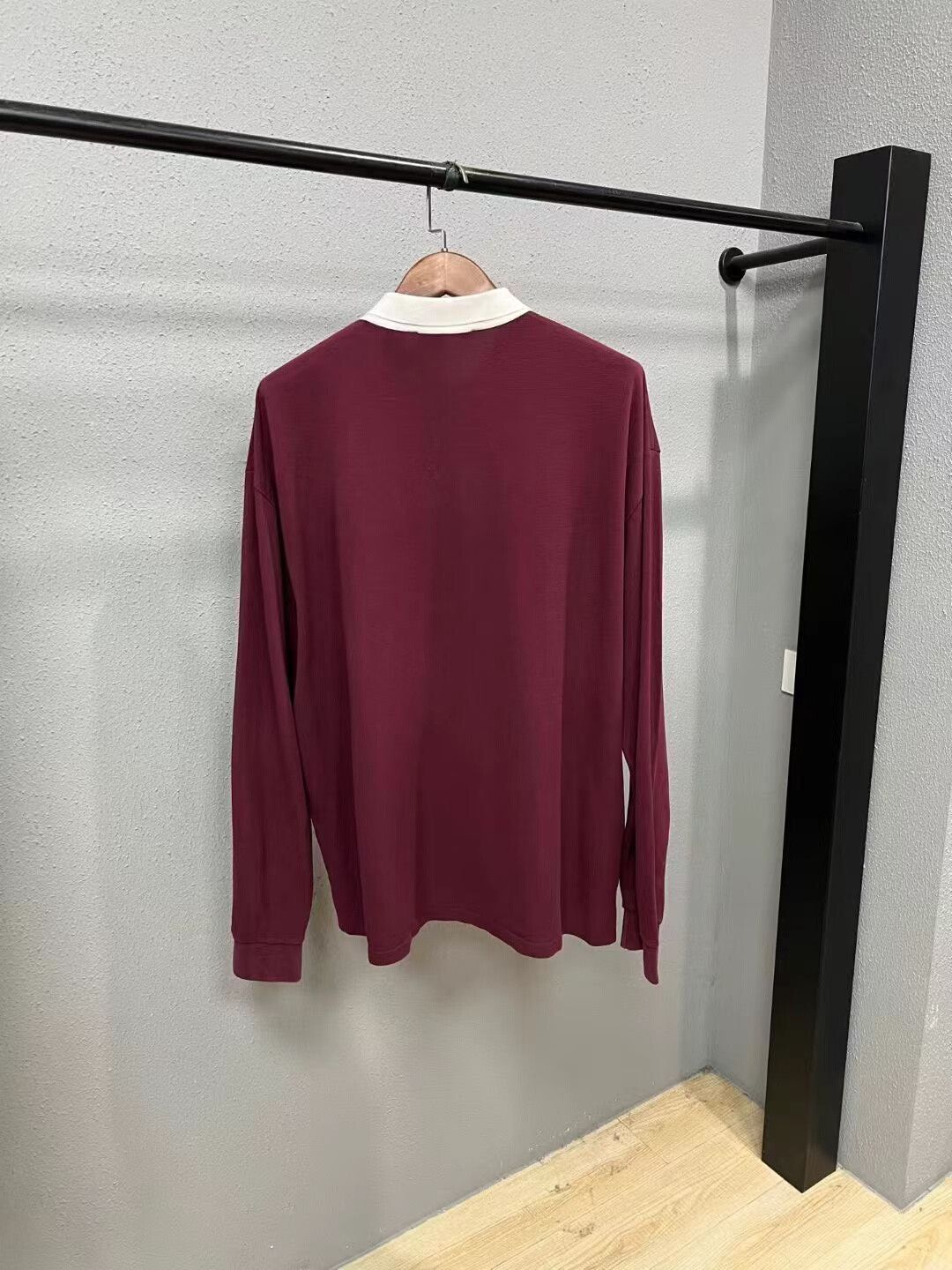 Miu Miu Miumiu Burgundy Polo with White Collar Size XL / US 12-14 / IT 48-50 - 2 Thumbnail
