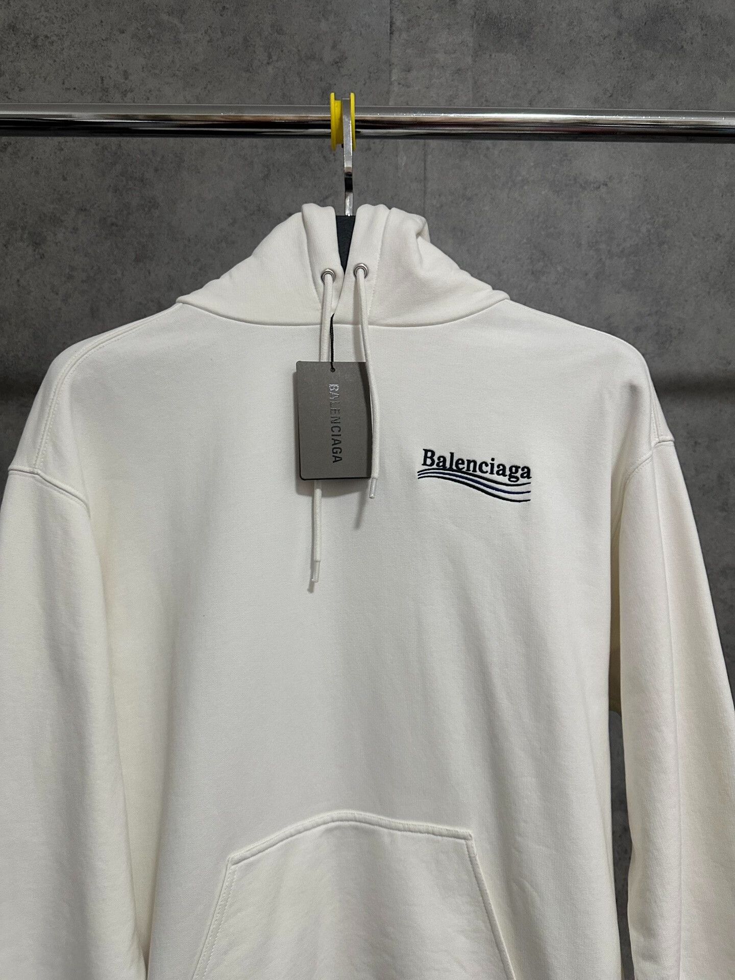 Balenciaga balenciaga white logo hoodie for men Size US M / EU 48-50 / 2 - 2 Thumbnail