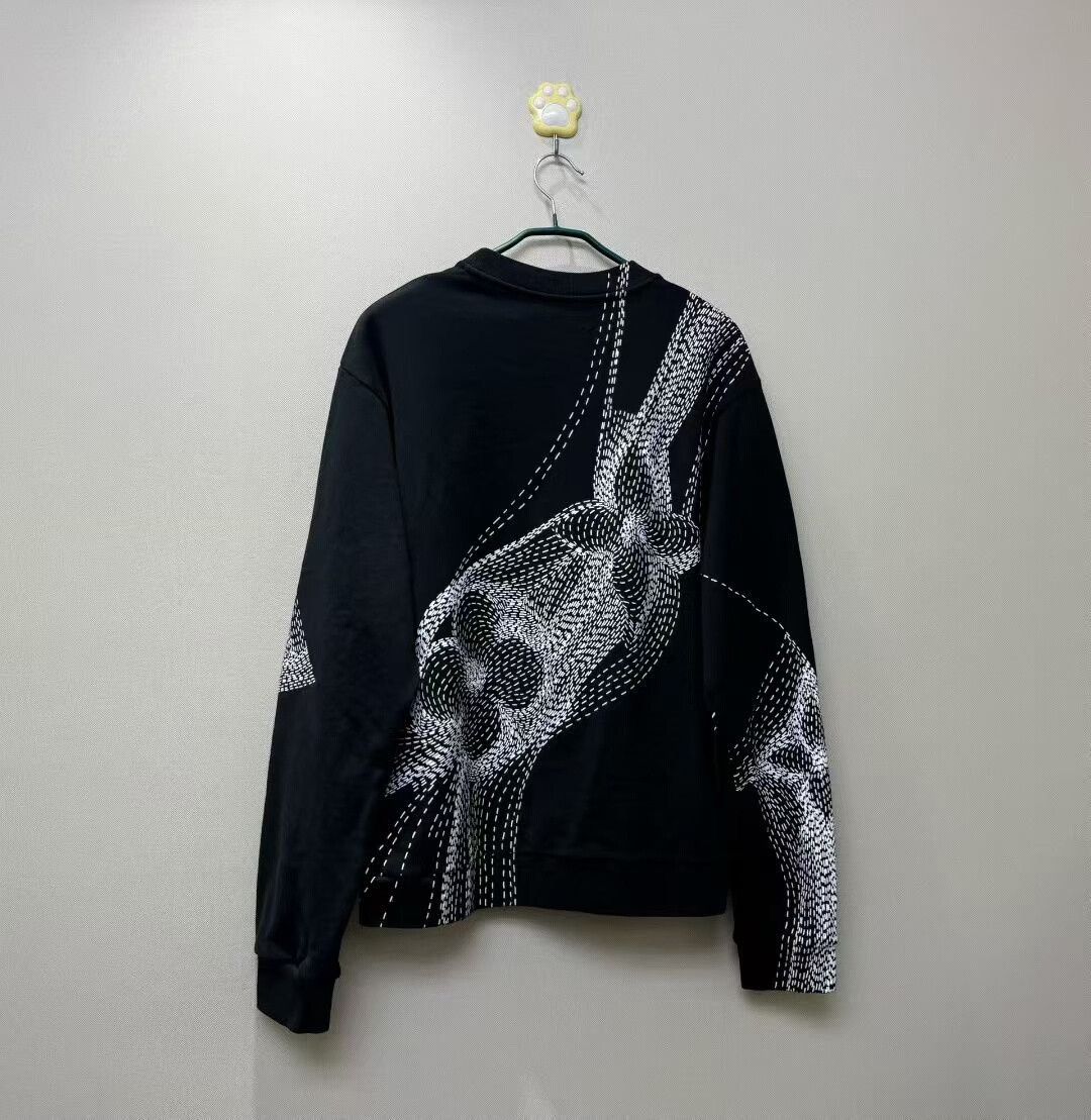 Louis Vuitton louis vuitton black floral logo sweatshirt Size US XL / EU 56 / 4 - 4 Thumbnail