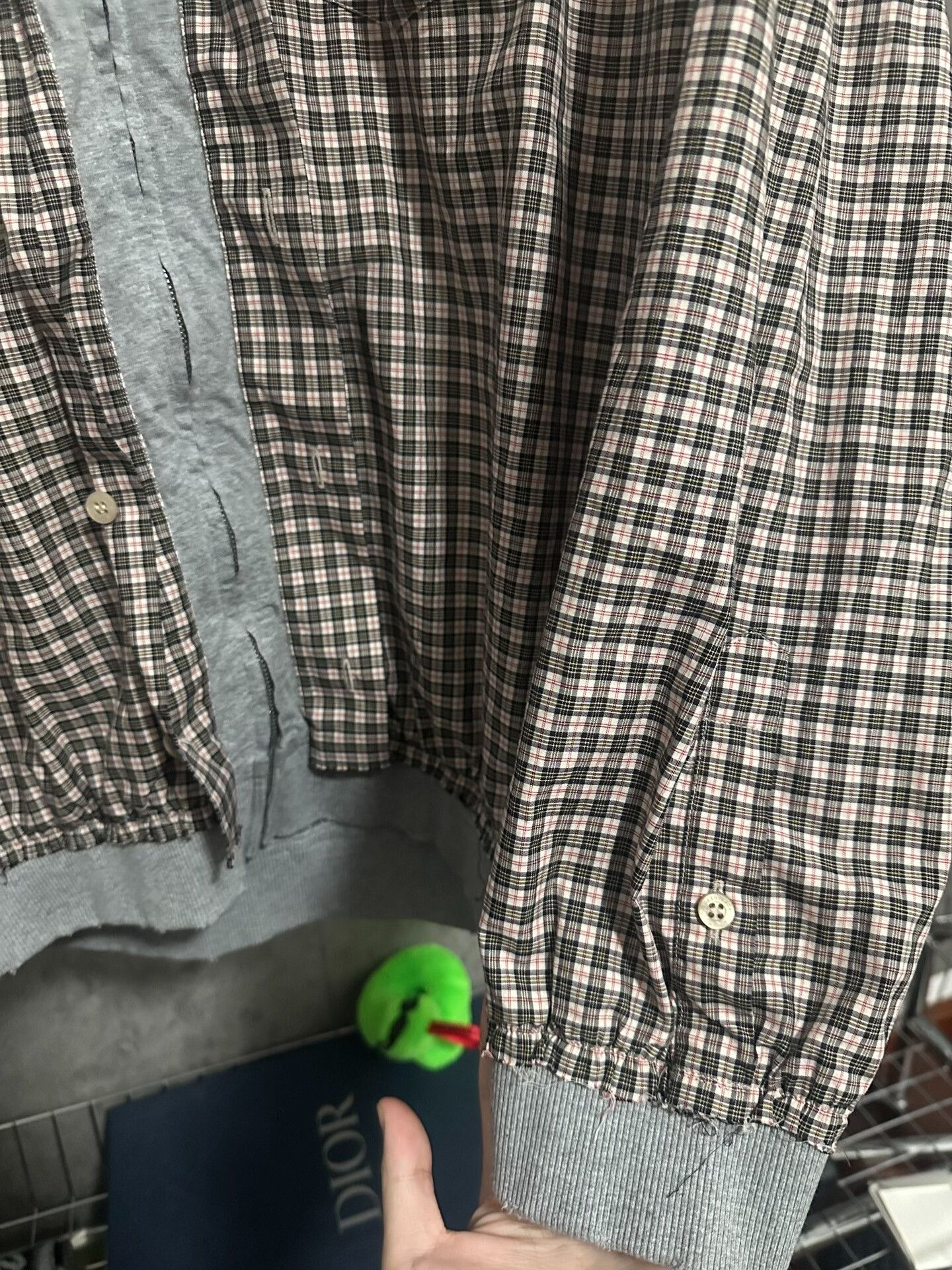 Balenciaga balenciaga gray hooded check shirt jacket Size US XS / EU 42 / 0 - 3 Thumbnail