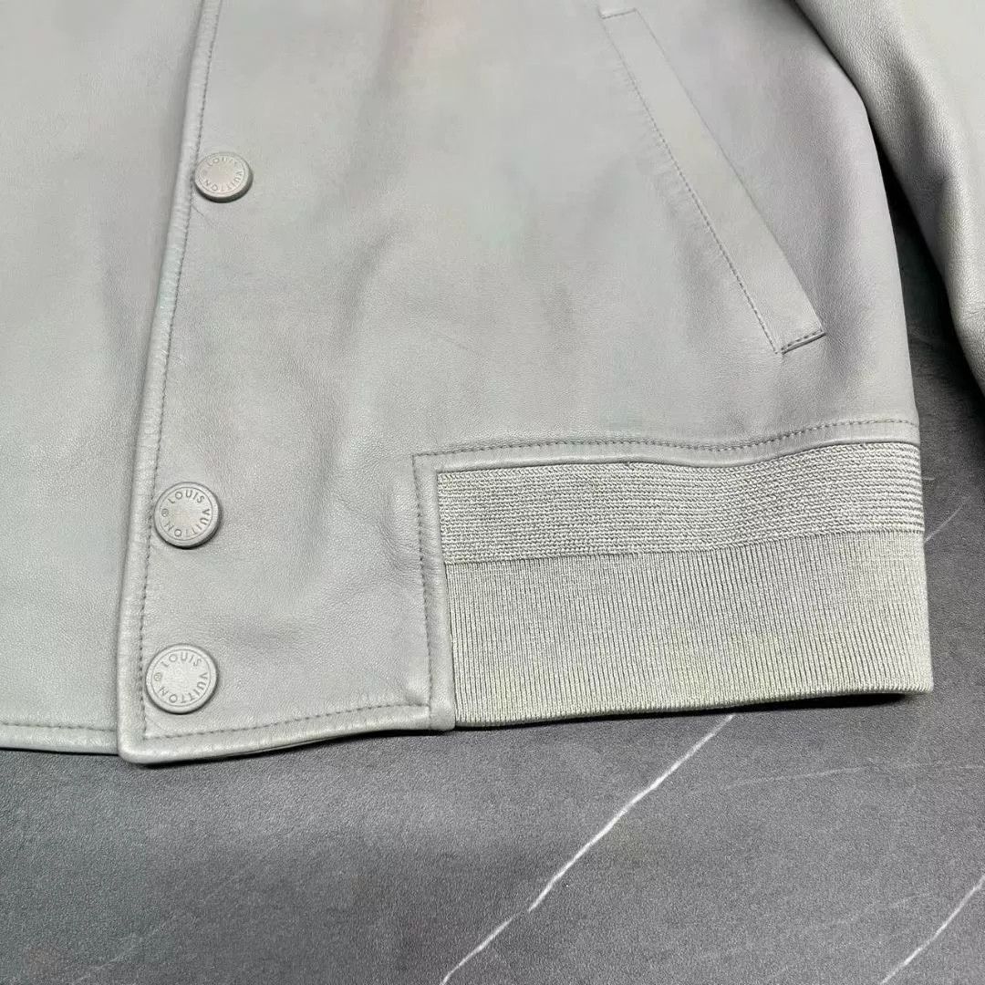 Louis Vuitton louis vuitton gray leather baseball jacket Size US M / EU 48-50 / 2 - 4 Thumbnail