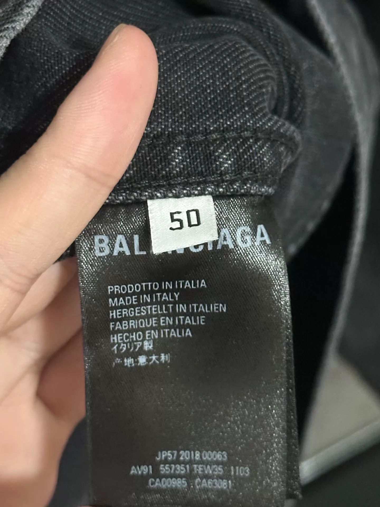 Balenciaga balenciaga embroidered logo black denim jacket Size US XXL / EU 58 / 5 - 3 Thumbnail