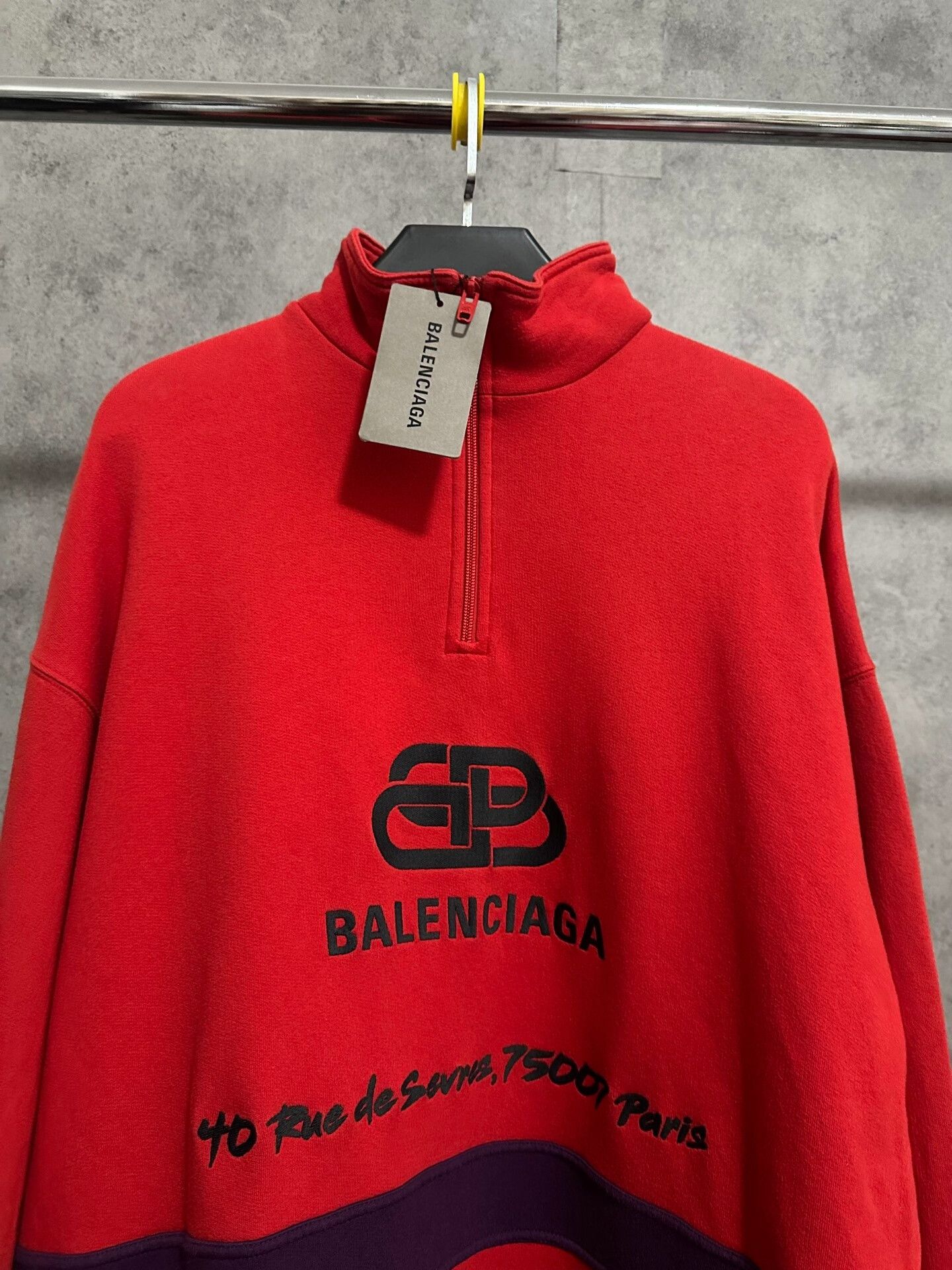 Balenciaga balenciaga red high-neck half-zip sweatshirt Size US M / EU 48-50 / 2 - 2 Thumbnail