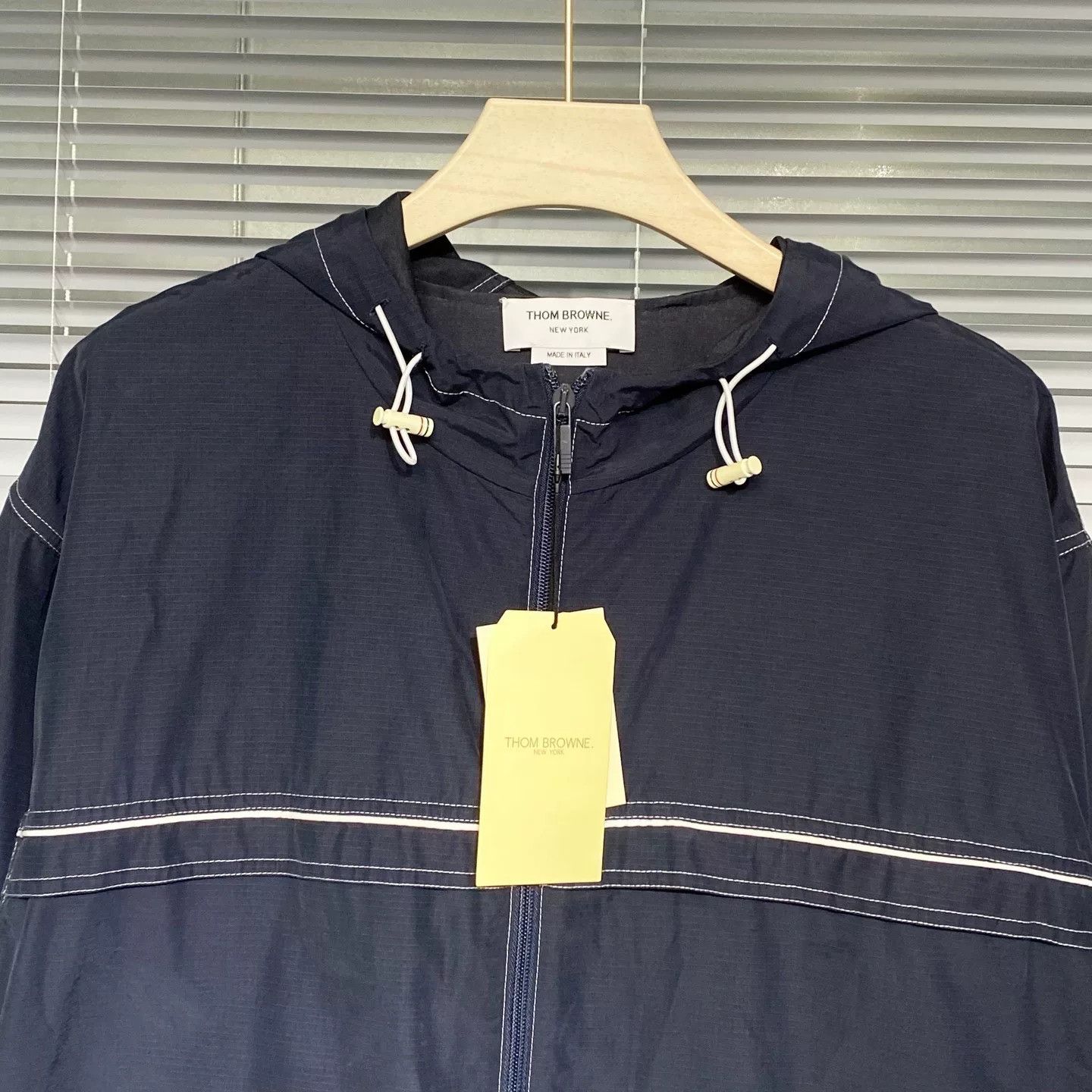 Thom Browne thom browne windbreaker jacket with hood Size US L / EU 52-54 / 3 - 3 Thumbnail