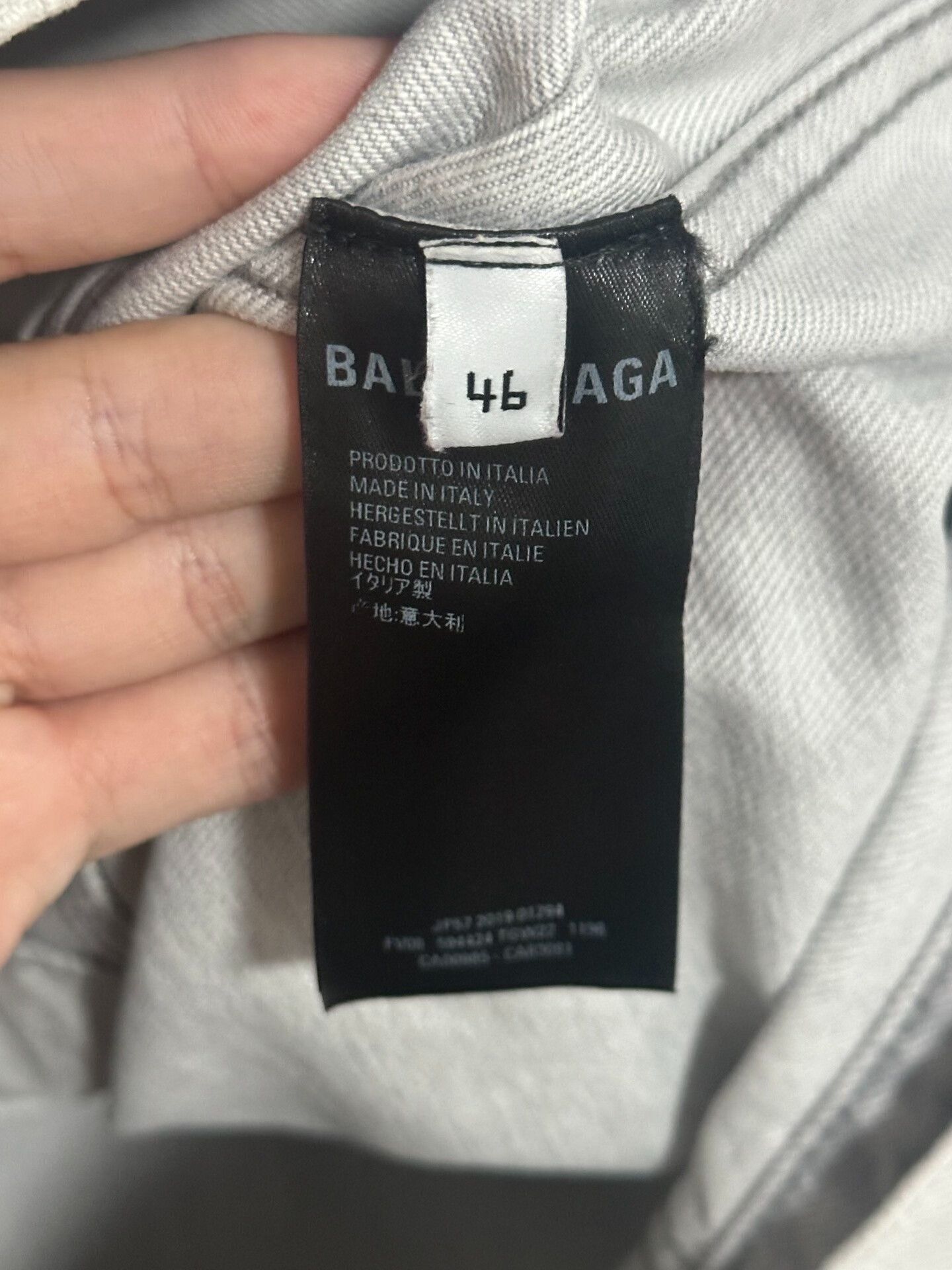 Balenciaga balenciaga distressed denim jacket with logo Size US L / EU 52-54 / 3 - 3 Thumbnail