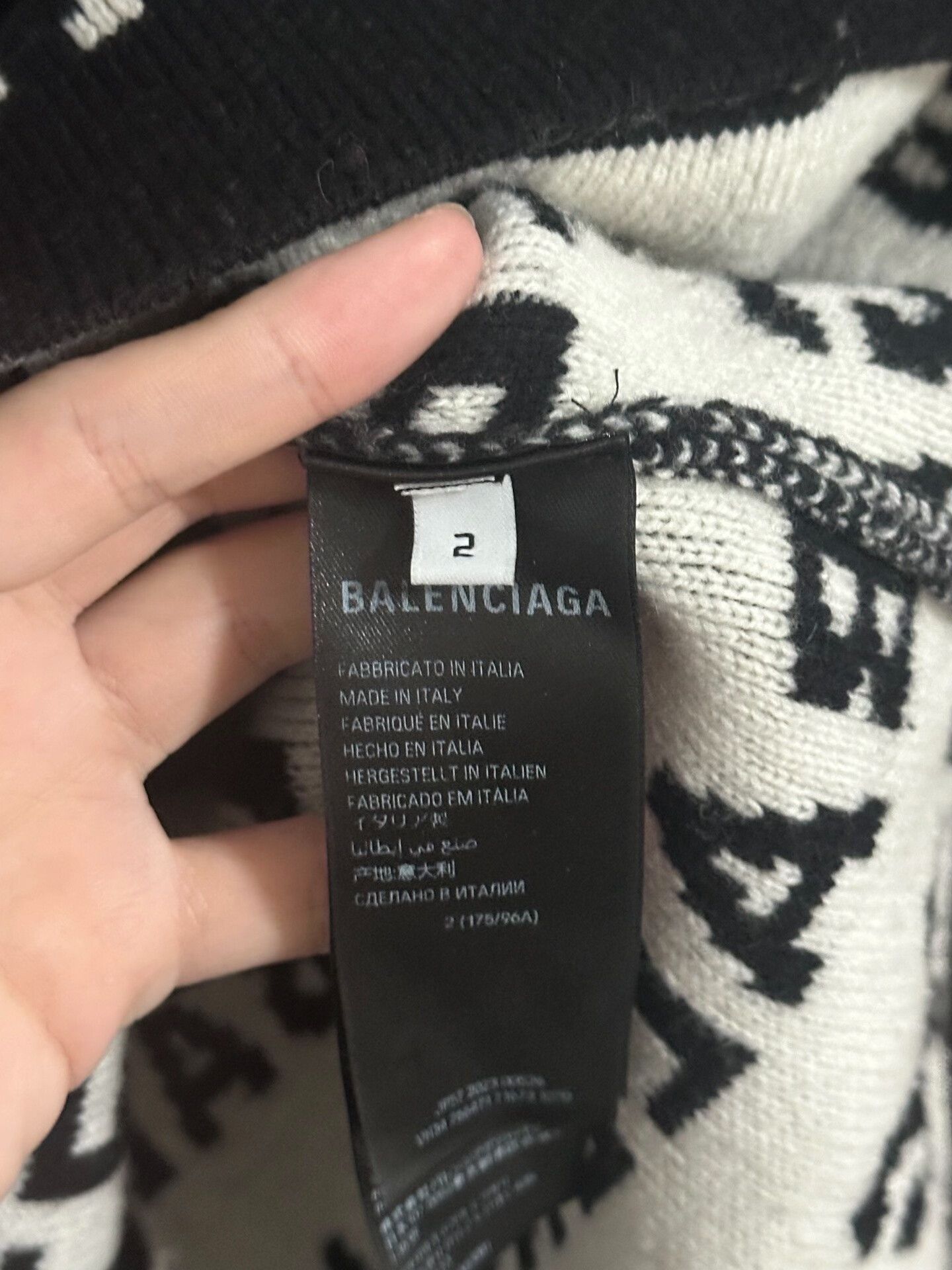 Balenciaga balenciaga logo sweater cardigan in black Size US L / EU 52-54 / 3 - 3 Thumbnail