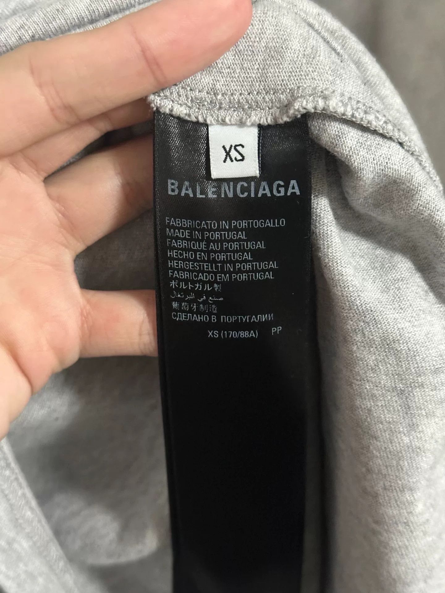 Balenciaga balenciaga gray short sleeve t-shirt Size US XS / EU 42 / 0 - 3 Thumbnail