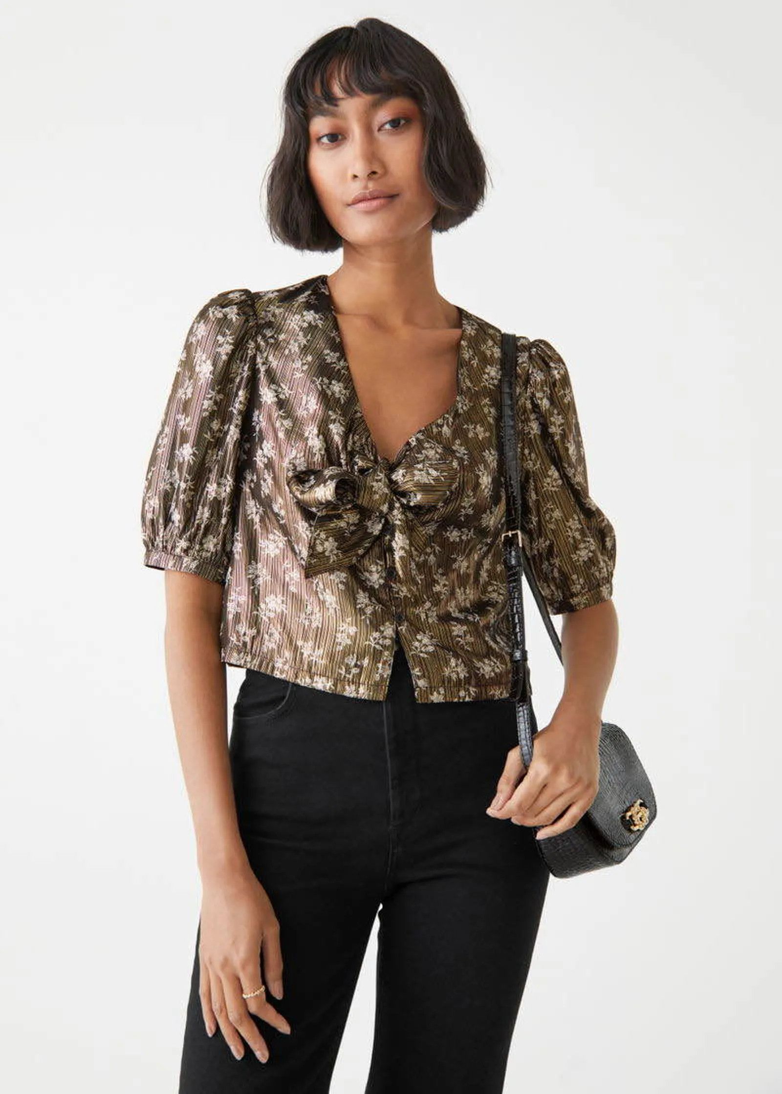 & Other Stories & Other Stories Cropped Metallic Bow Top Blouse Size XS / US 0-2 / IT 36-38 - 3 Thumbnail