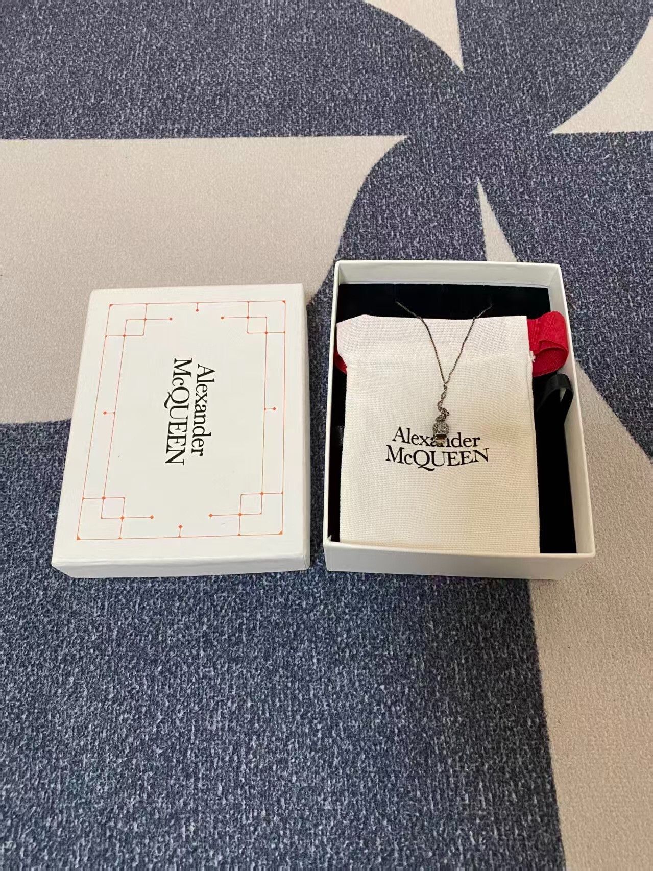 Alexander McQueen Alexander McQueen Skull Necklace with Complete Accessories Size ONE SIZE - 2 Thumbnail