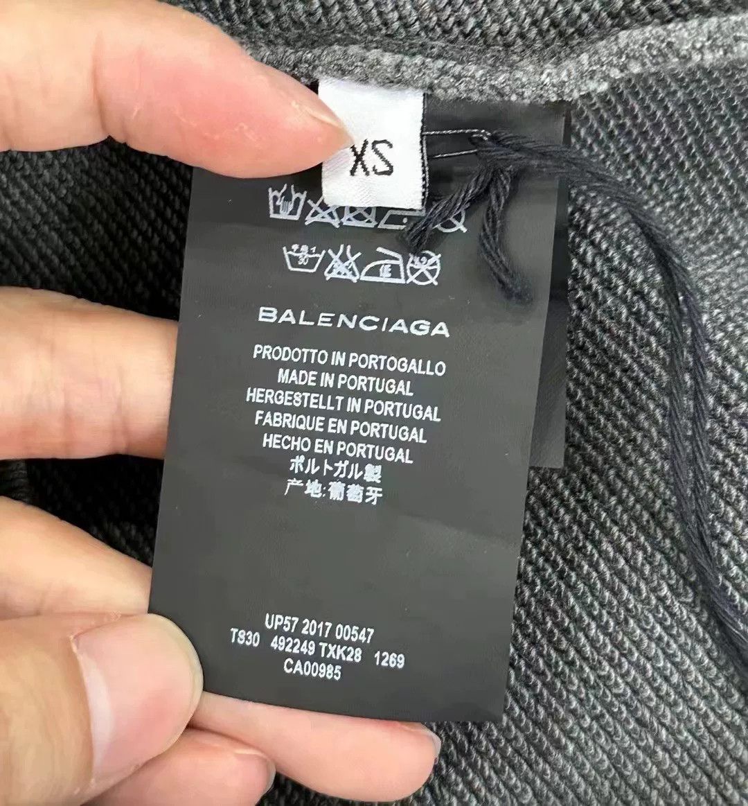 Balenciaga balenciaga graphic hoodie with unique design Size US XS / EU 42 / 0 - 3 Thumbnail