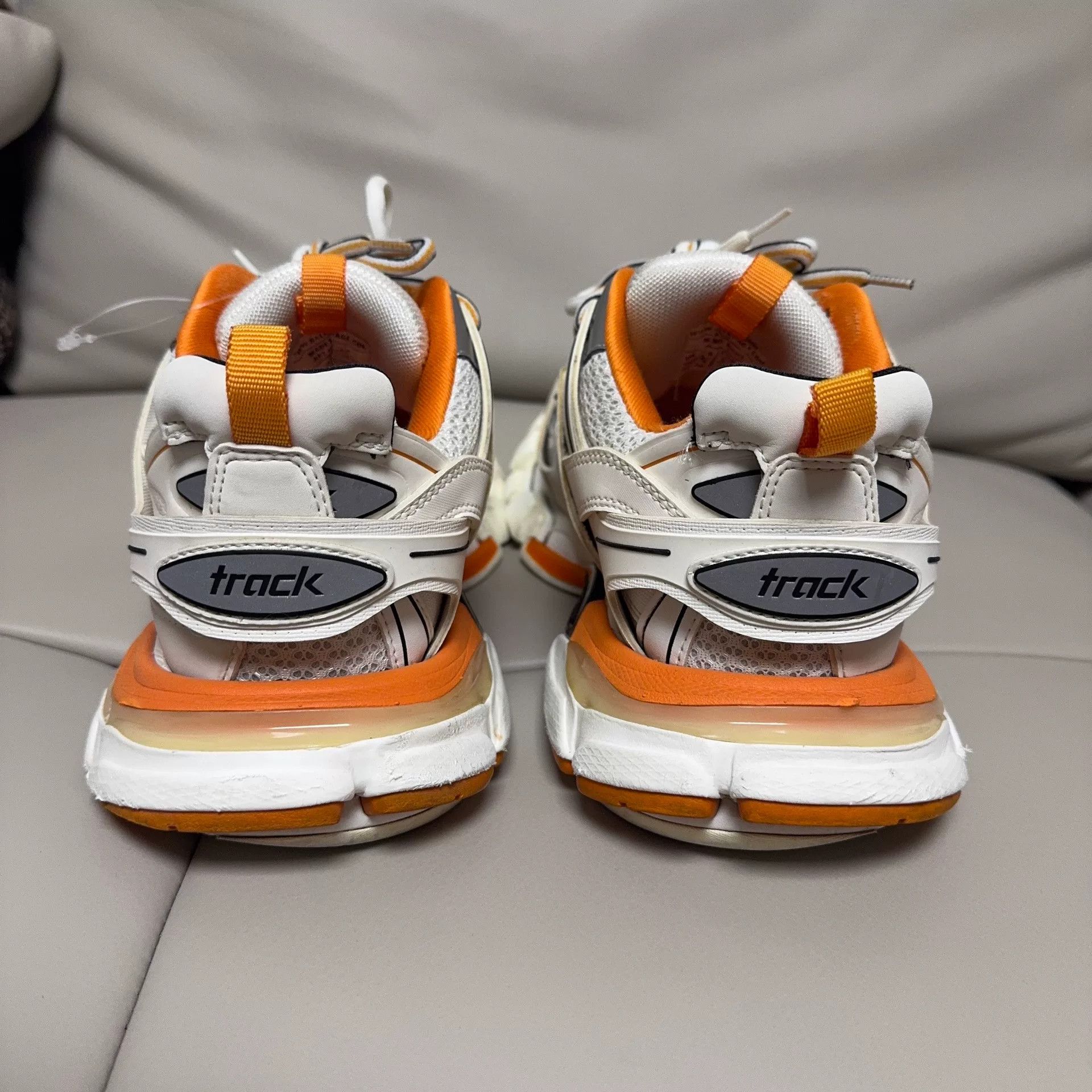 Balenciaga balenciaga track 3.0 sneakers white orange Size US 8.5 / EU 41-42 - 3 Thumbnail