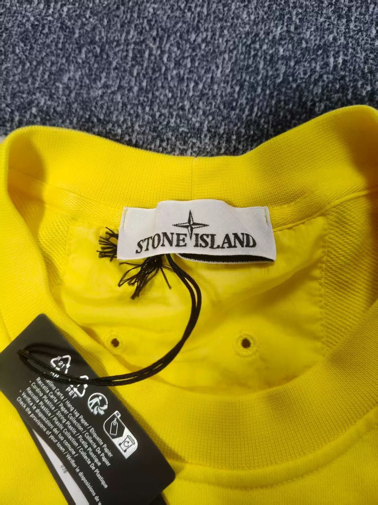 Stone Island yellow long sleeve sweatshirt with tags Size US XL / EU 56 / 4 - 3 Thumbnail