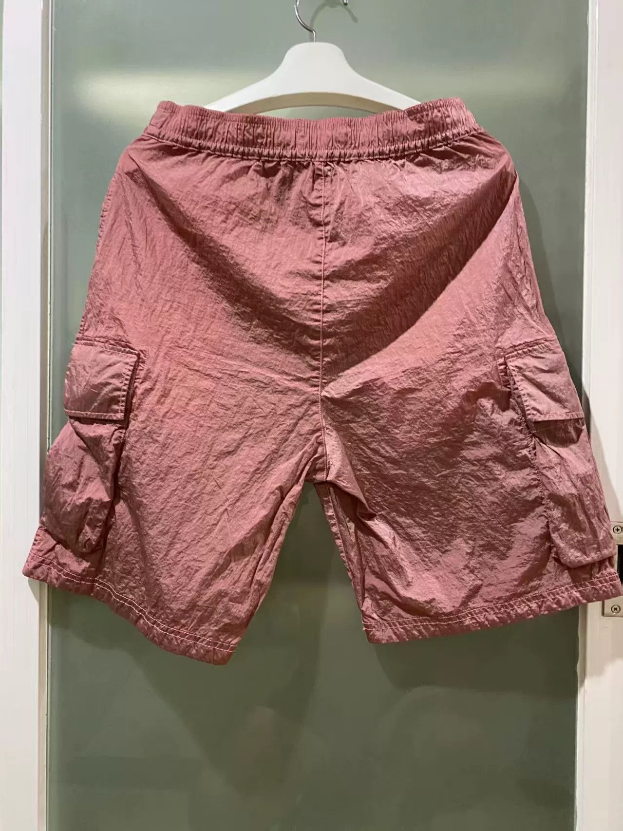 Stone Island stone island metallic nylon cargo shorts Size US 30 / EU 46 - 2 Thumbnail
