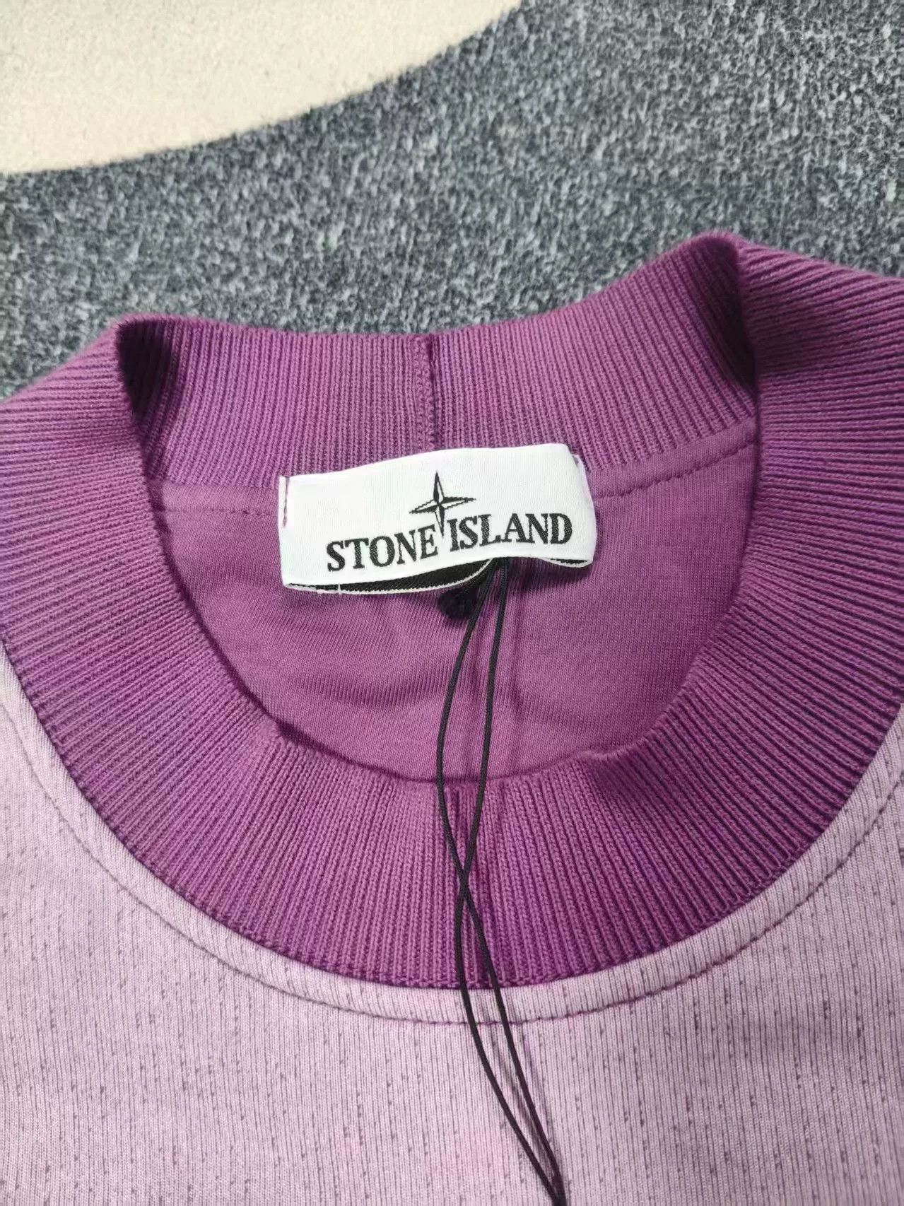 Stone Island stone island purple letter print sweatshirt m/L Size US M / EU 48-50 / 2 - 3 Thumbnail