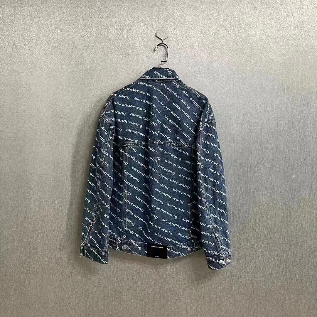 Alexander Wang alexander wang printed denim jacket Size US S / EU 44-46 / 1 - 2 Thumbnail