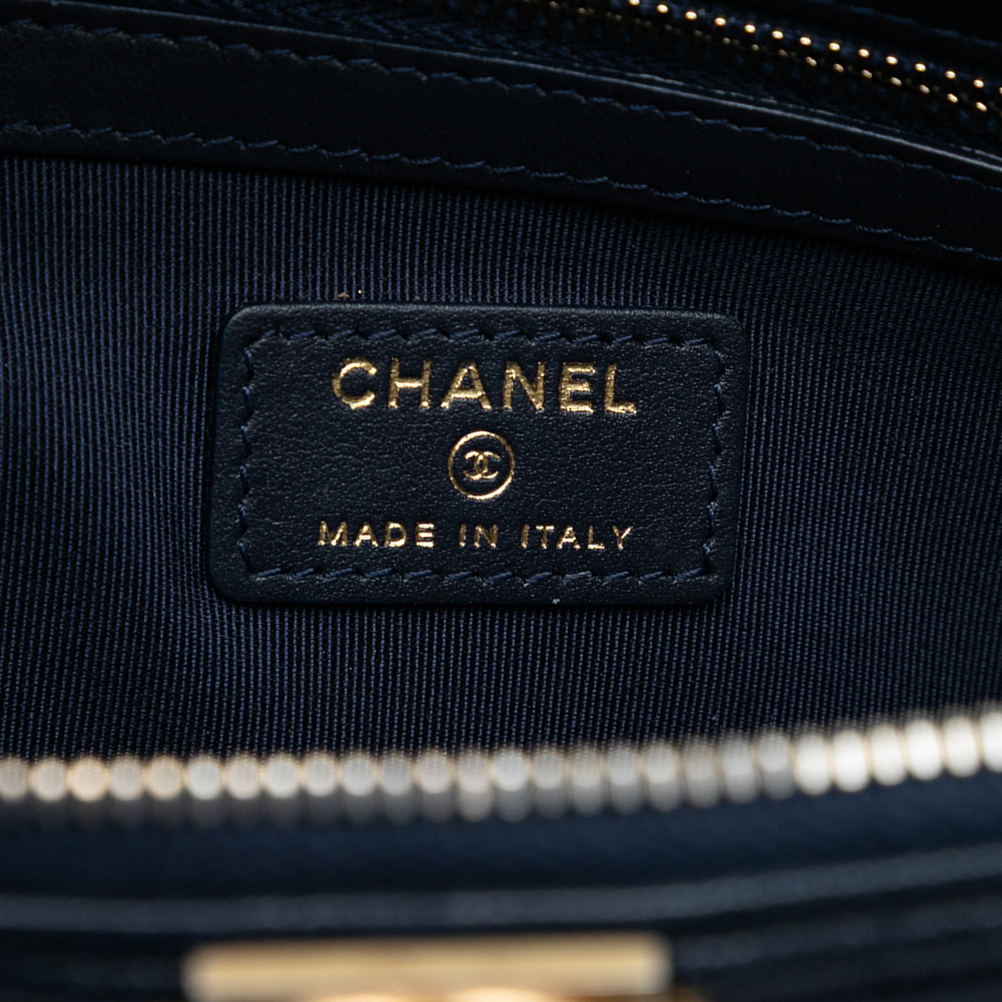 Chanel Chanel Medium Quilted Caviar Boy O Case Clutch Size ONE SIZE - 5 Thumbnail