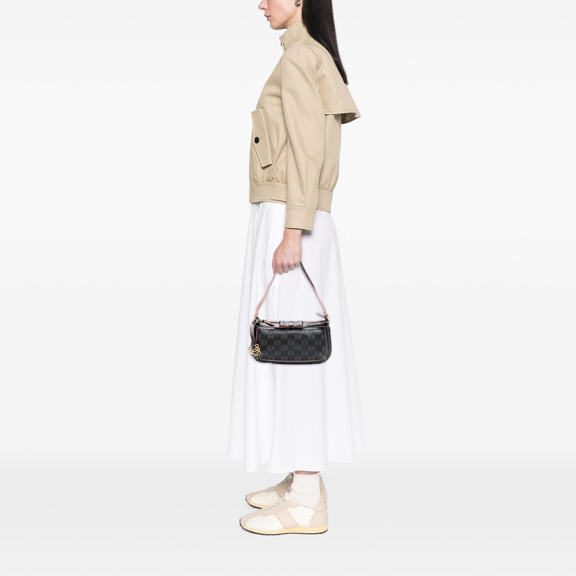 Loewe LOEWE Anagram PVC Coated Canvas Shoulder Bag Size ONE SIZE - 7 Thumbnail
