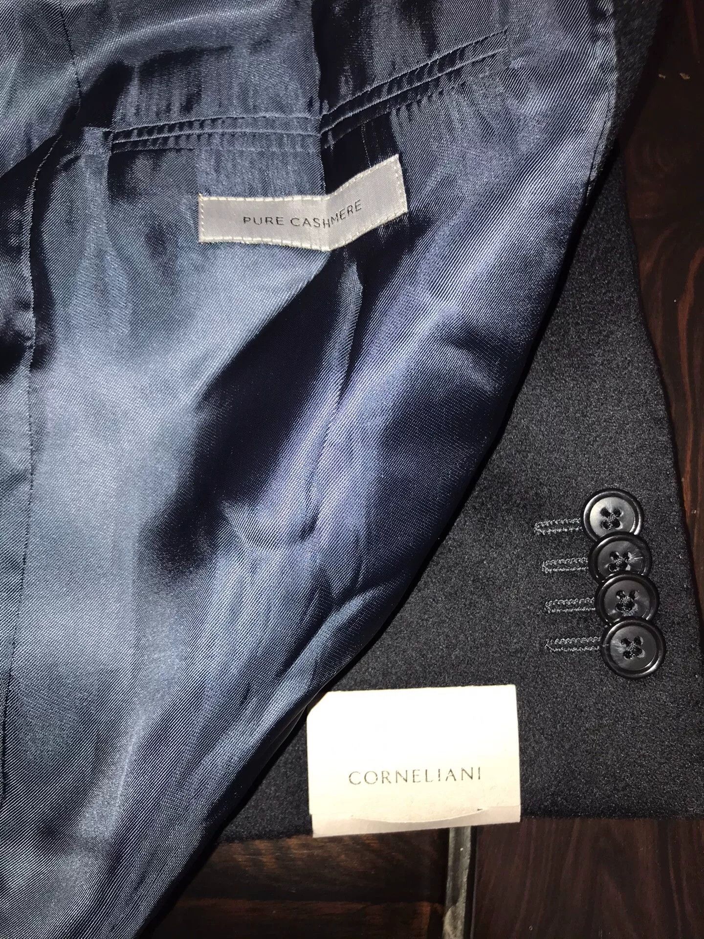 Corneliani new corneliani italian cashmere suit jacket Size US L / EU 52-54 / 3 - 8 Thumbnail