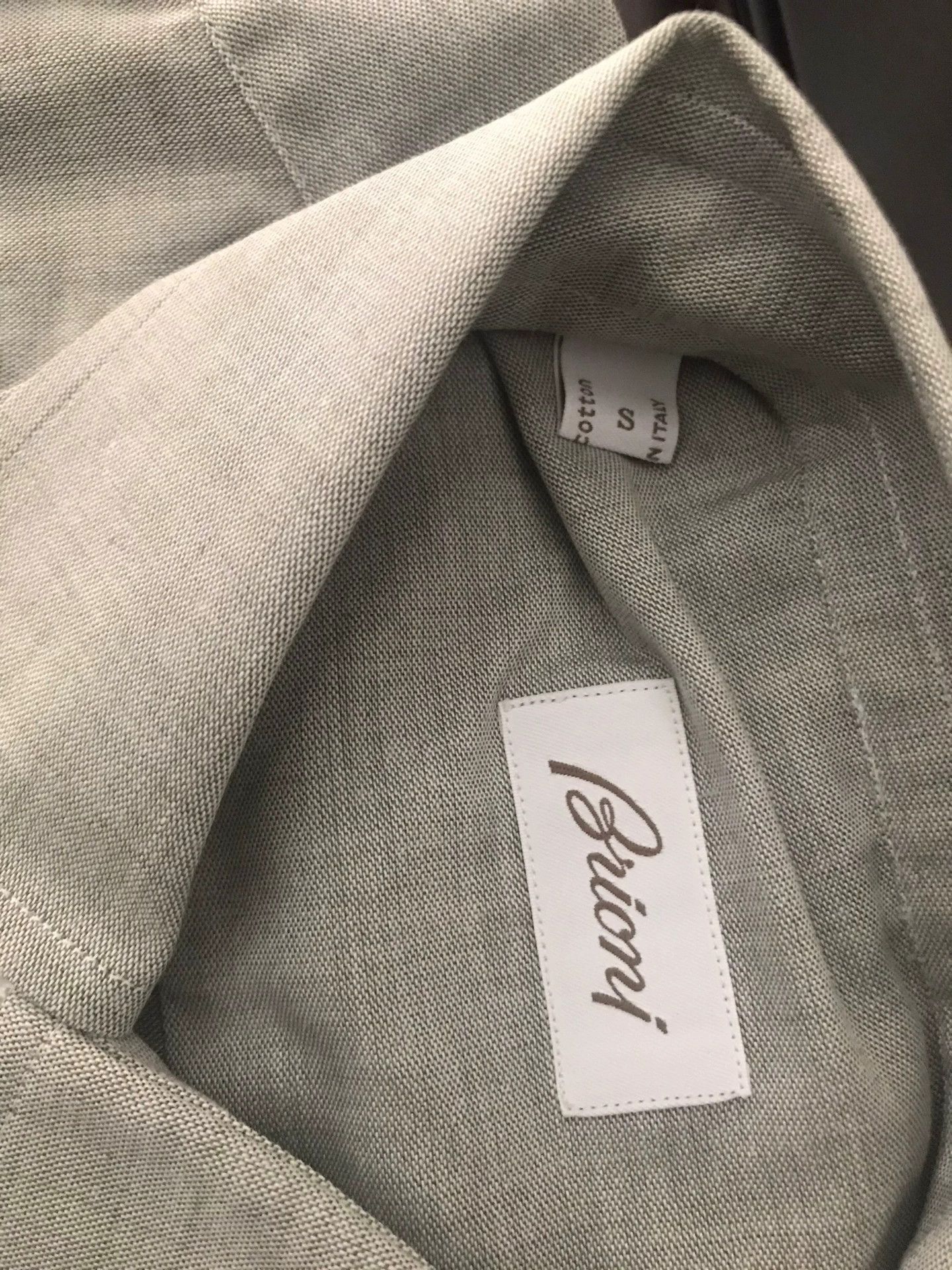 Brioni brand new breathable gray woven shirt Size US S / EU 44-46 / 1 - 6 Thumbnail