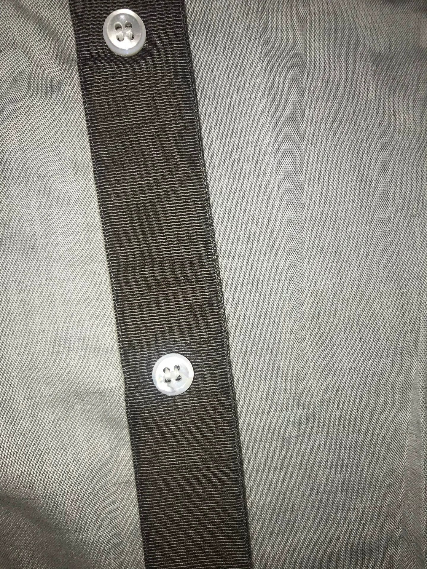 Brioni brand new breathable gray woven shirt Size US S / EU 44-46 / 1 - 8 Thumbnail